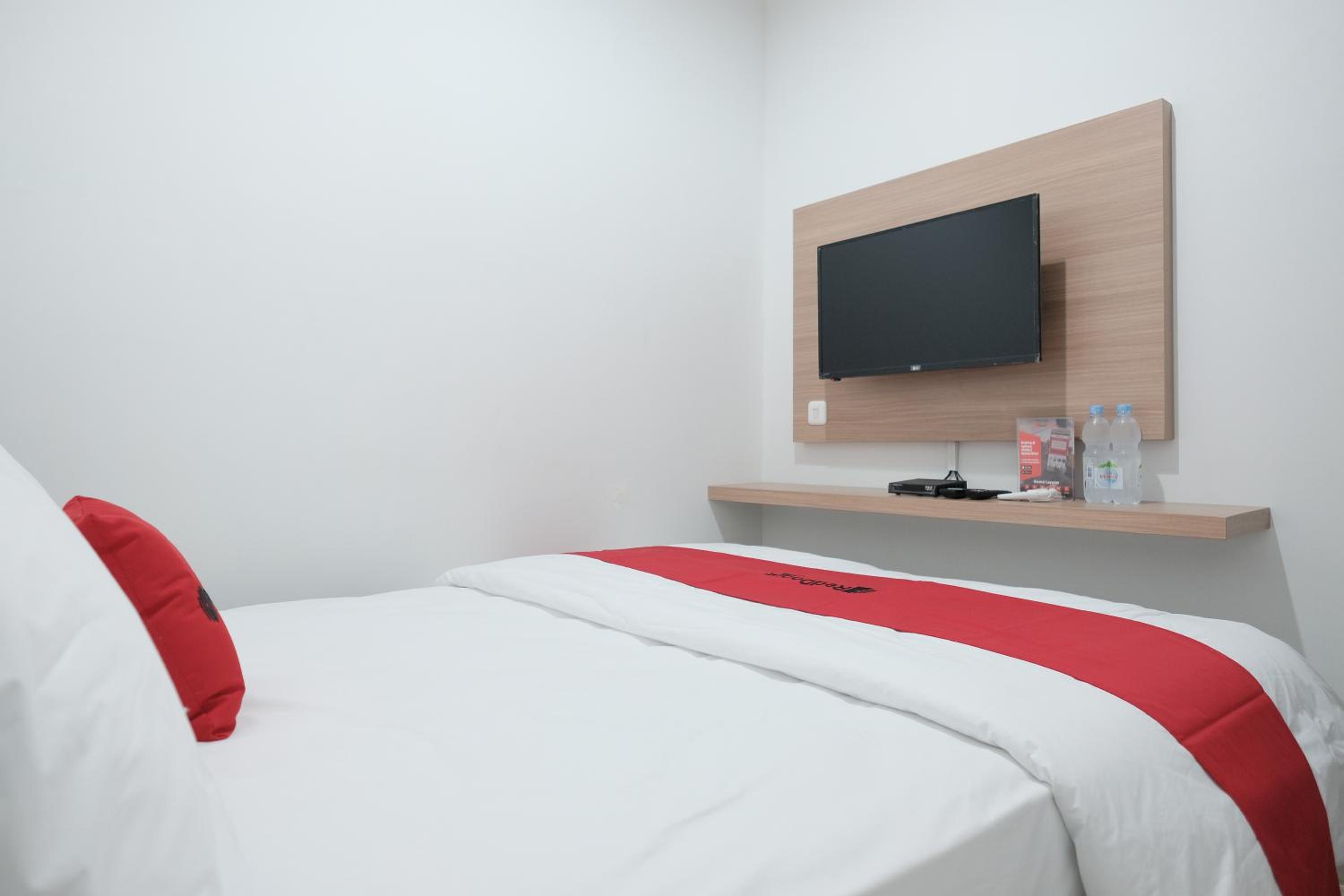 Double Room - Photo 5
