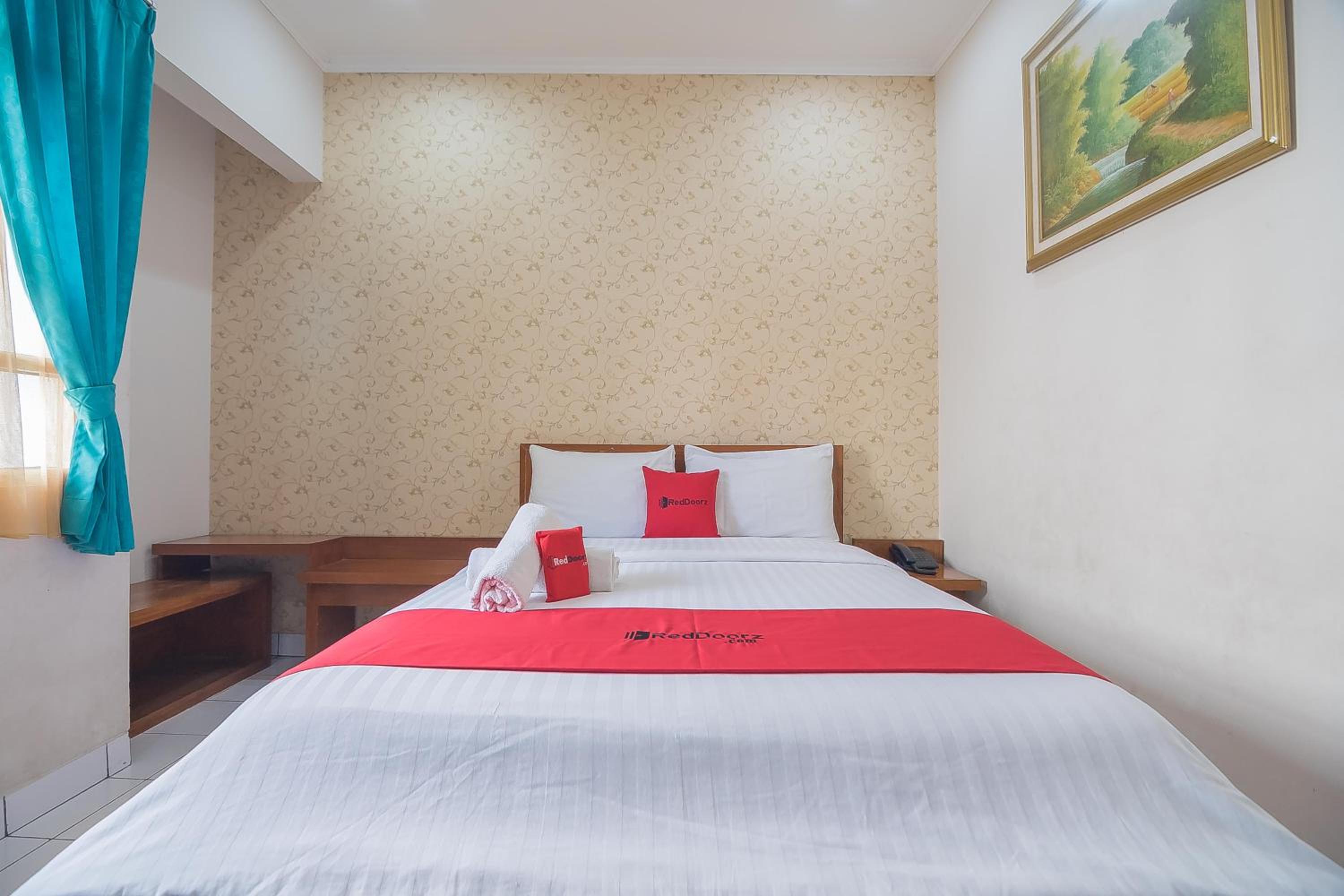 Standard Double Room - Photo 7