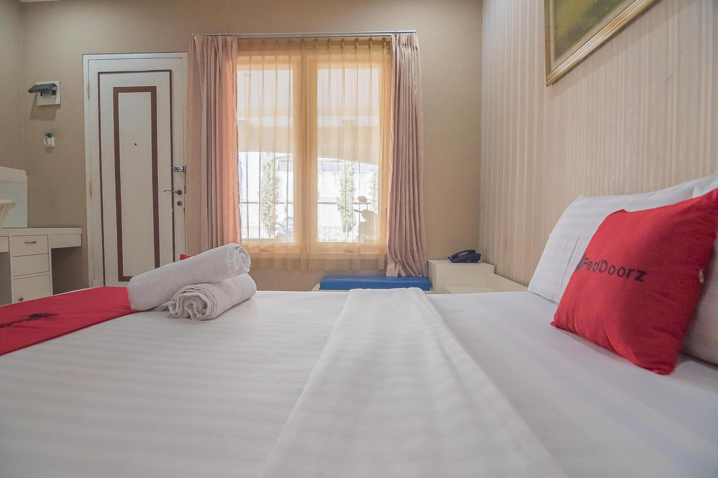 Deluxe Double Room - Photo 5