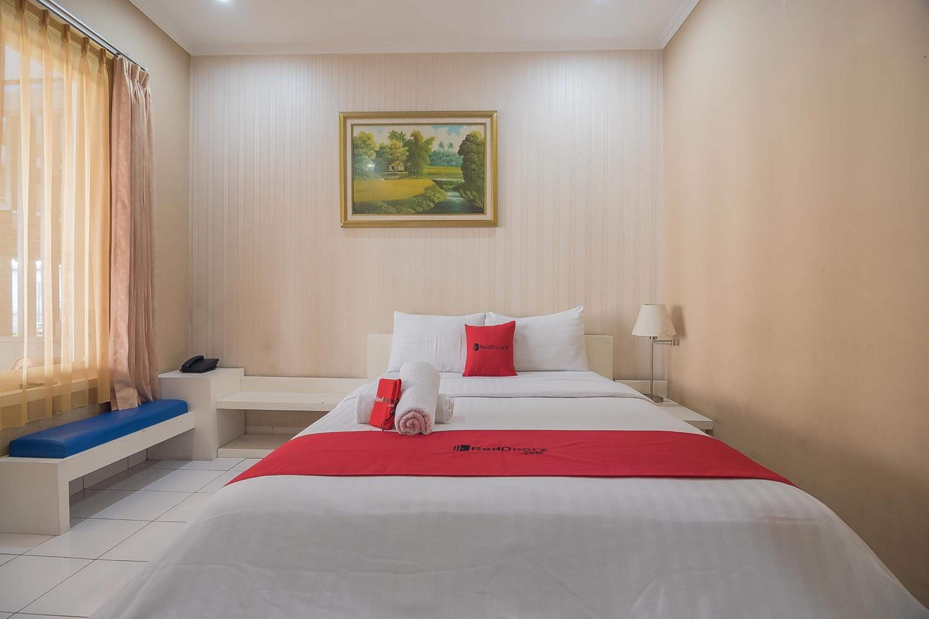 Standard Double Room - Photo 2