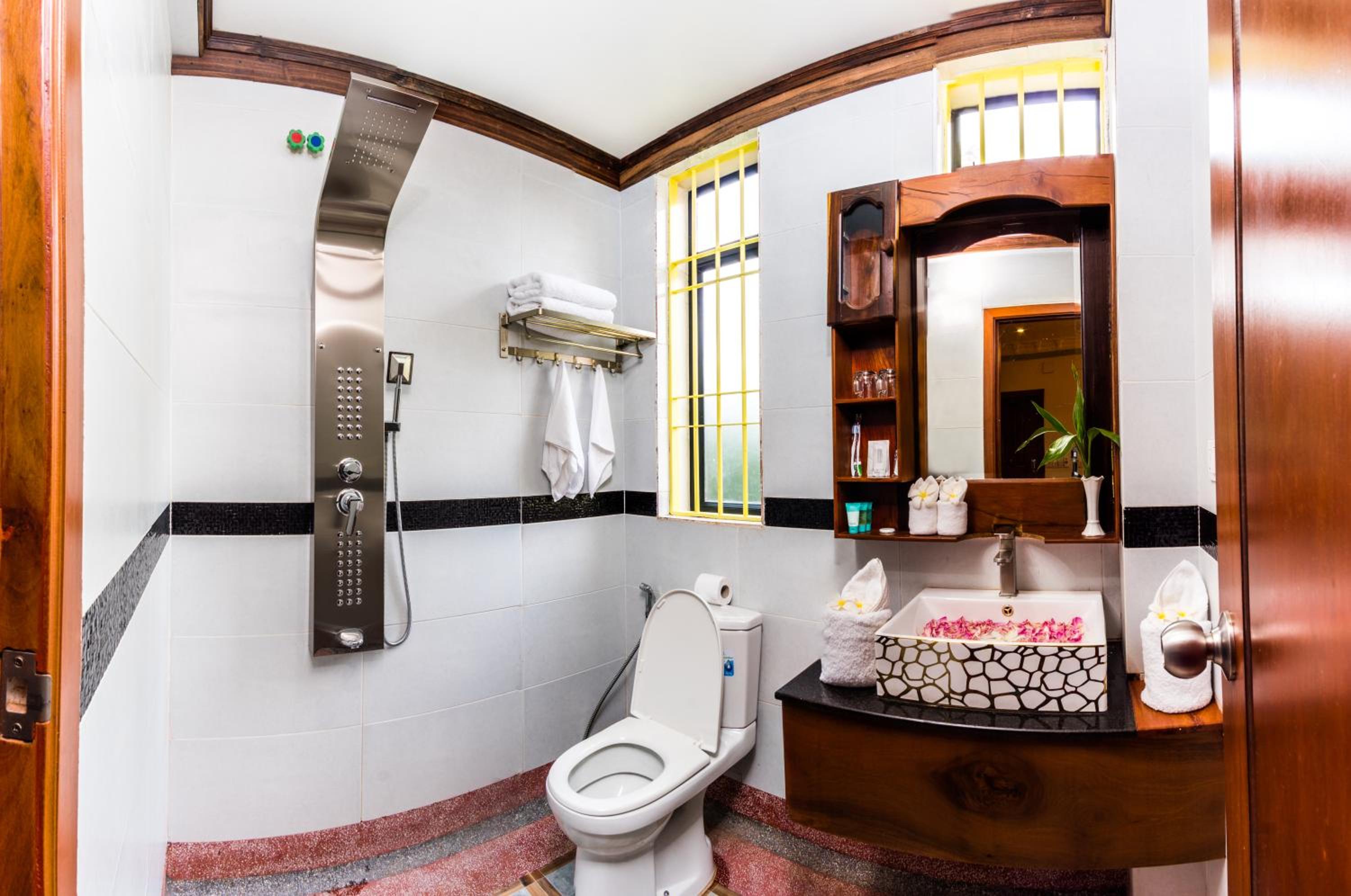 Family Suite with Balcony photo 2