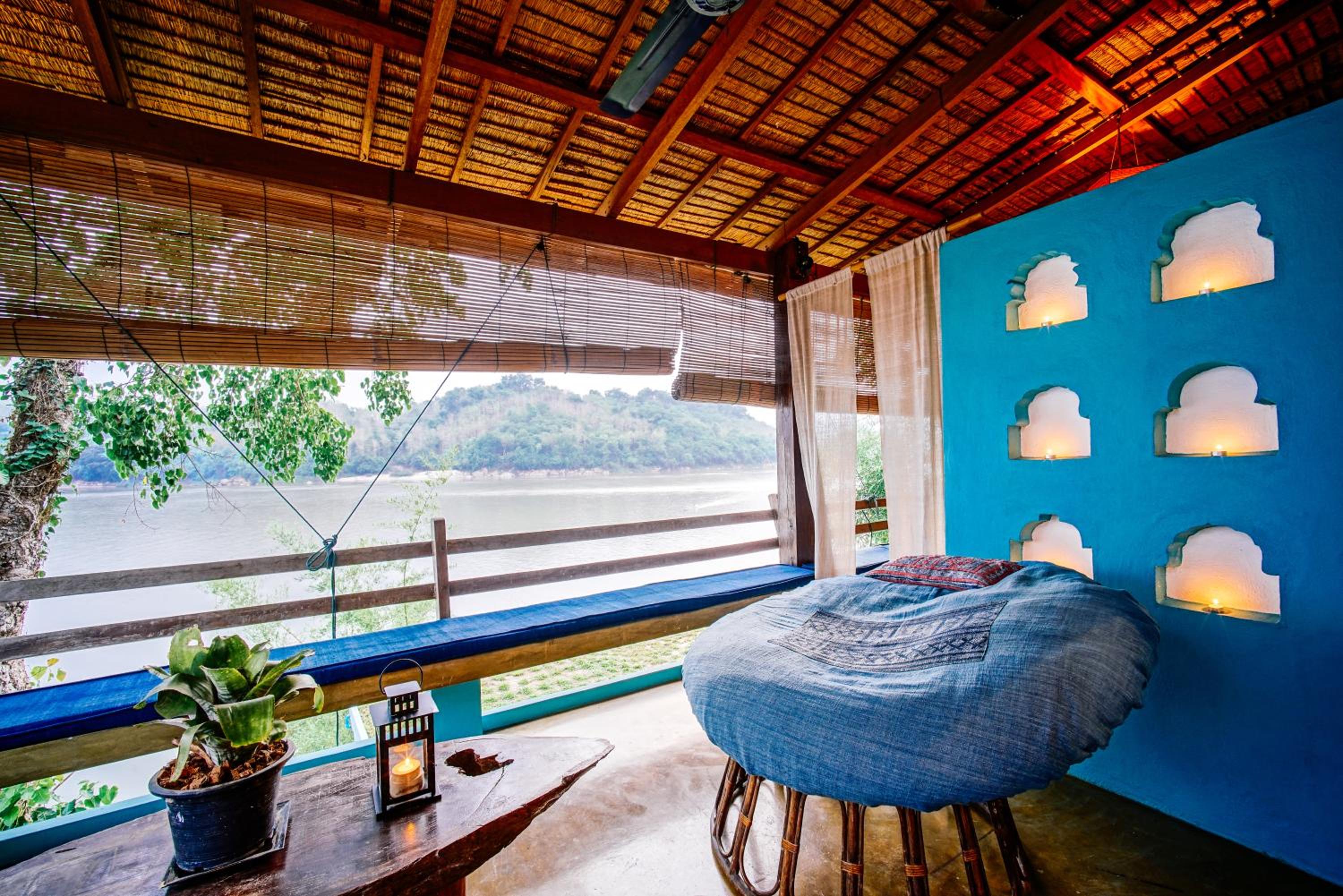 Tai Mouang mini suite with river view photo 2