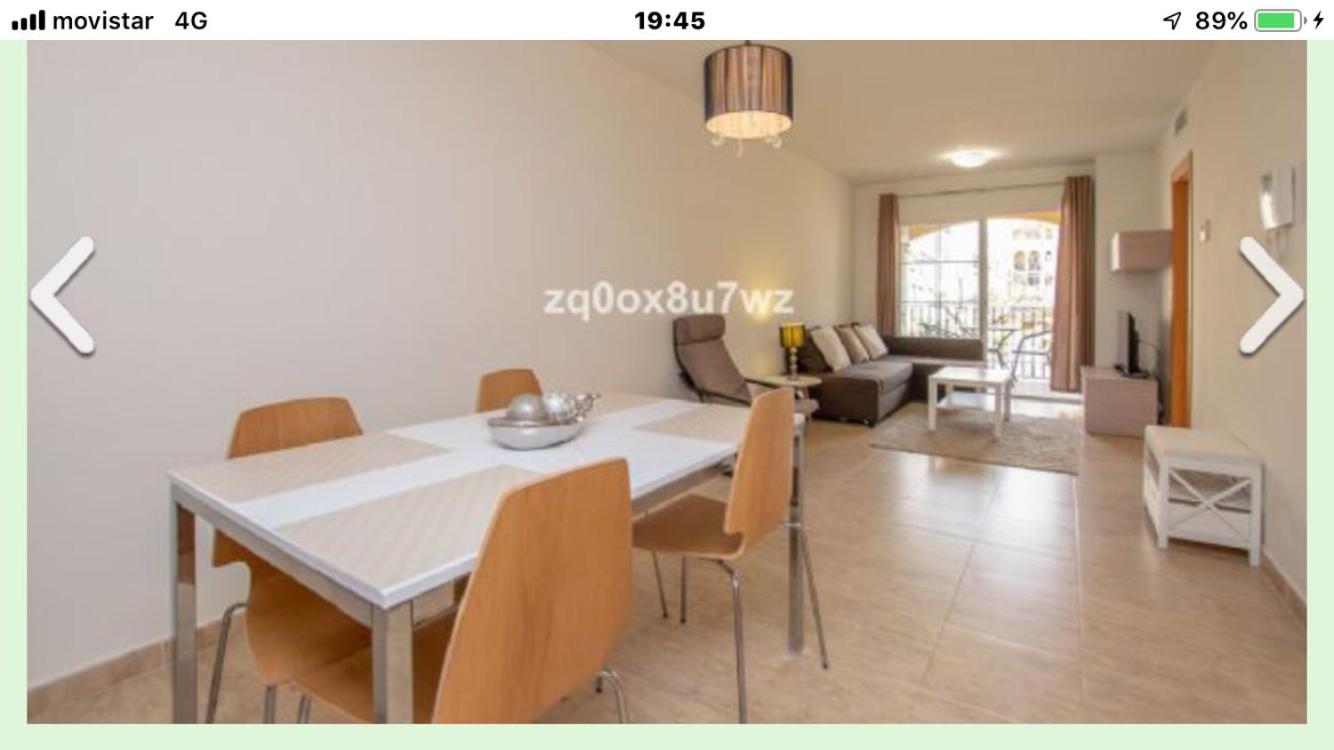 Apartamento con Balcón