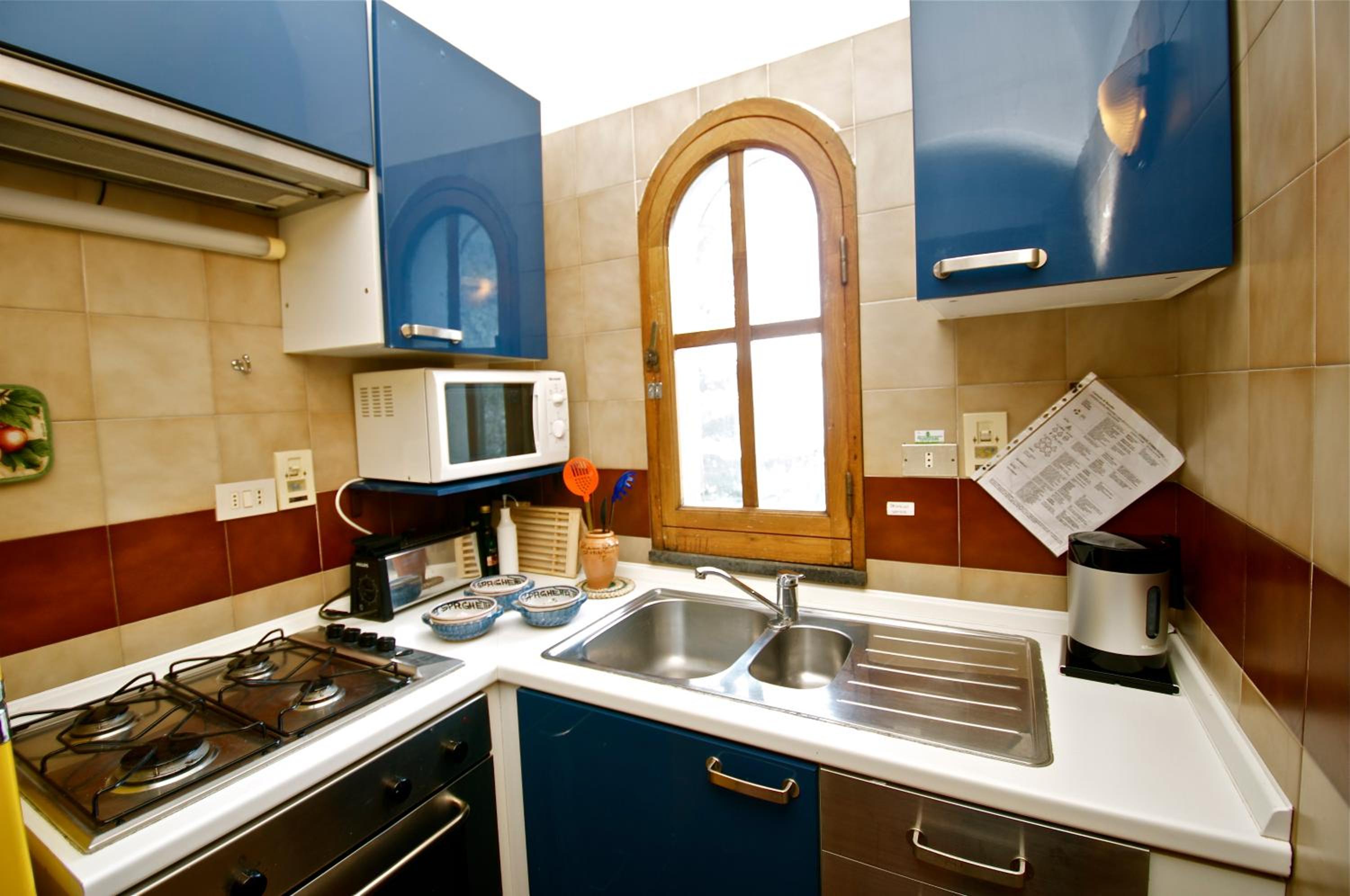 Deluxe Suite with Sea View photo 3