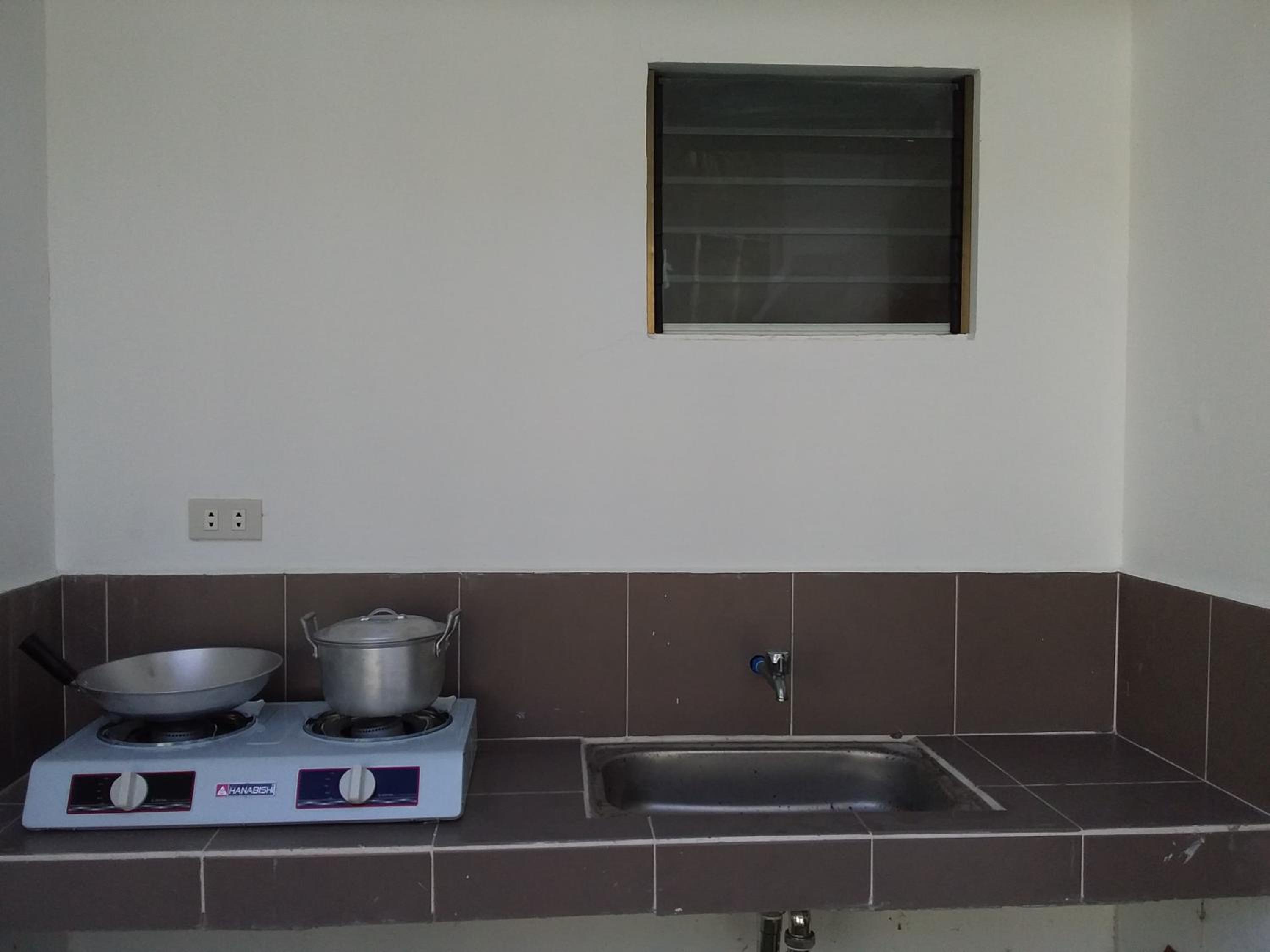 One-Bedroom Apartment - Photo 6