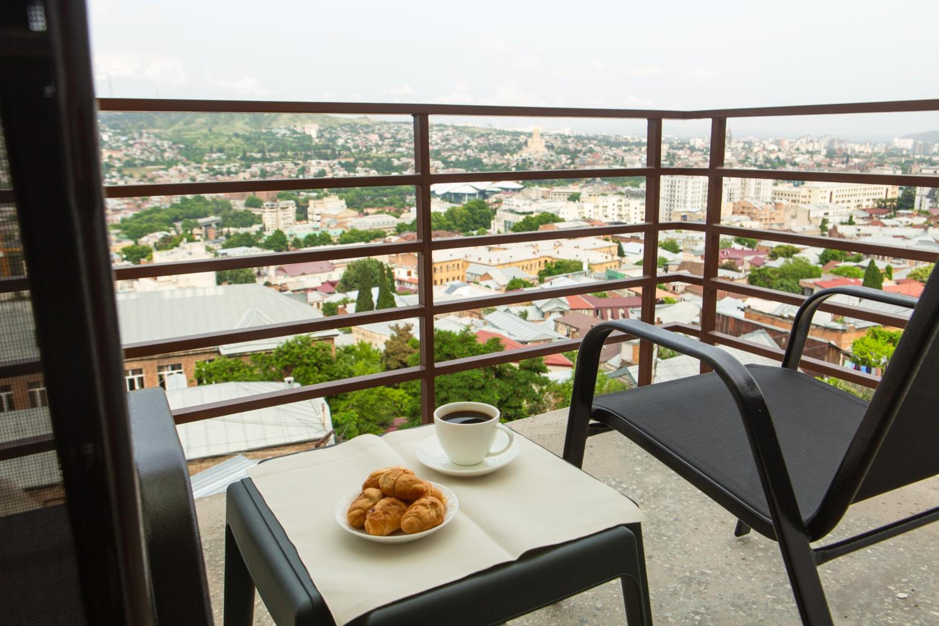Double Room with Terrace - Photo 8