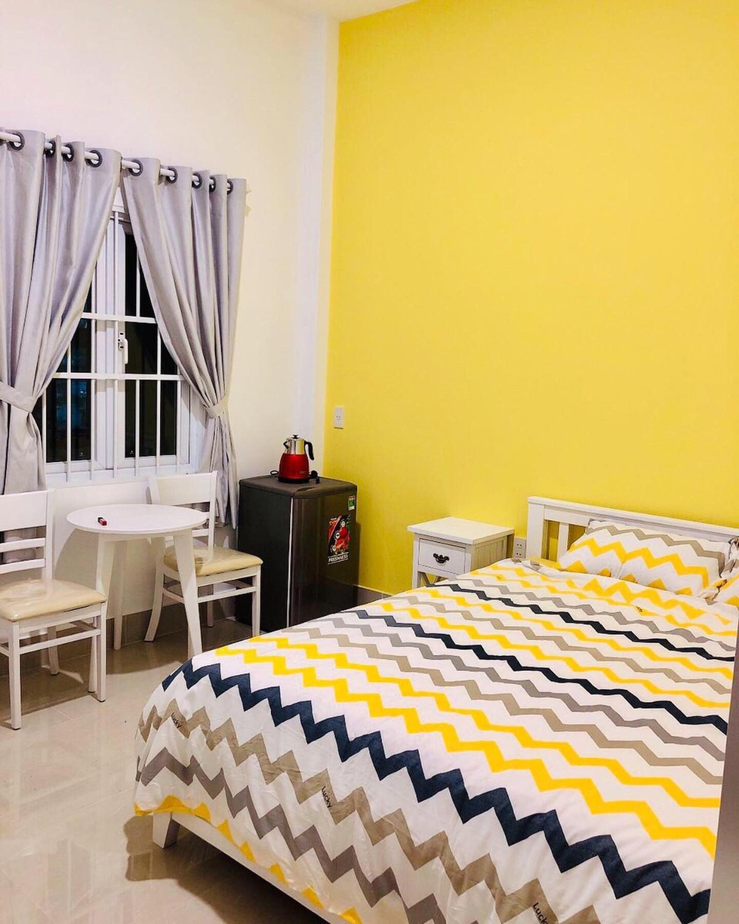 Queen Room