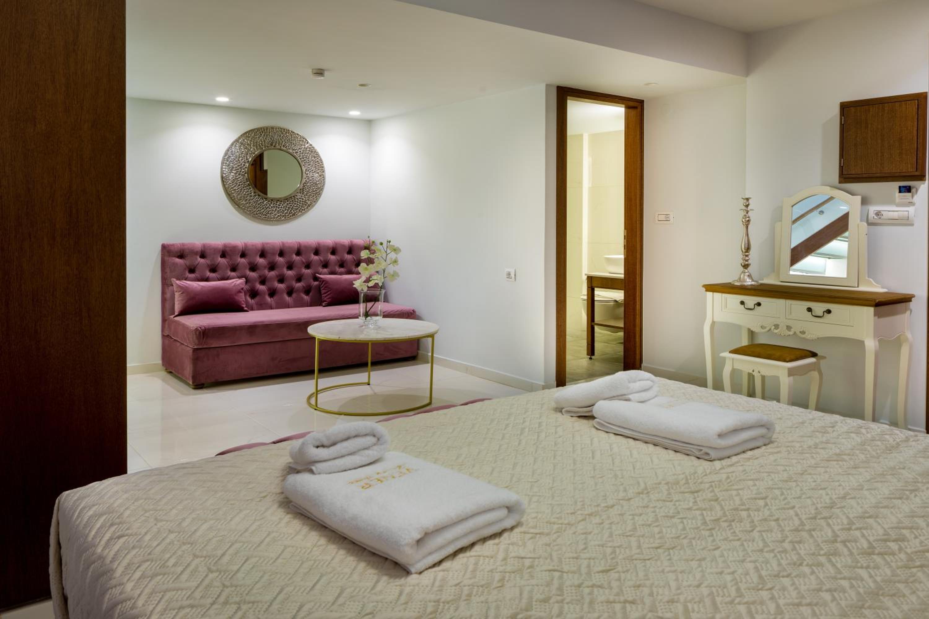 Superior Apartment - Photo 12