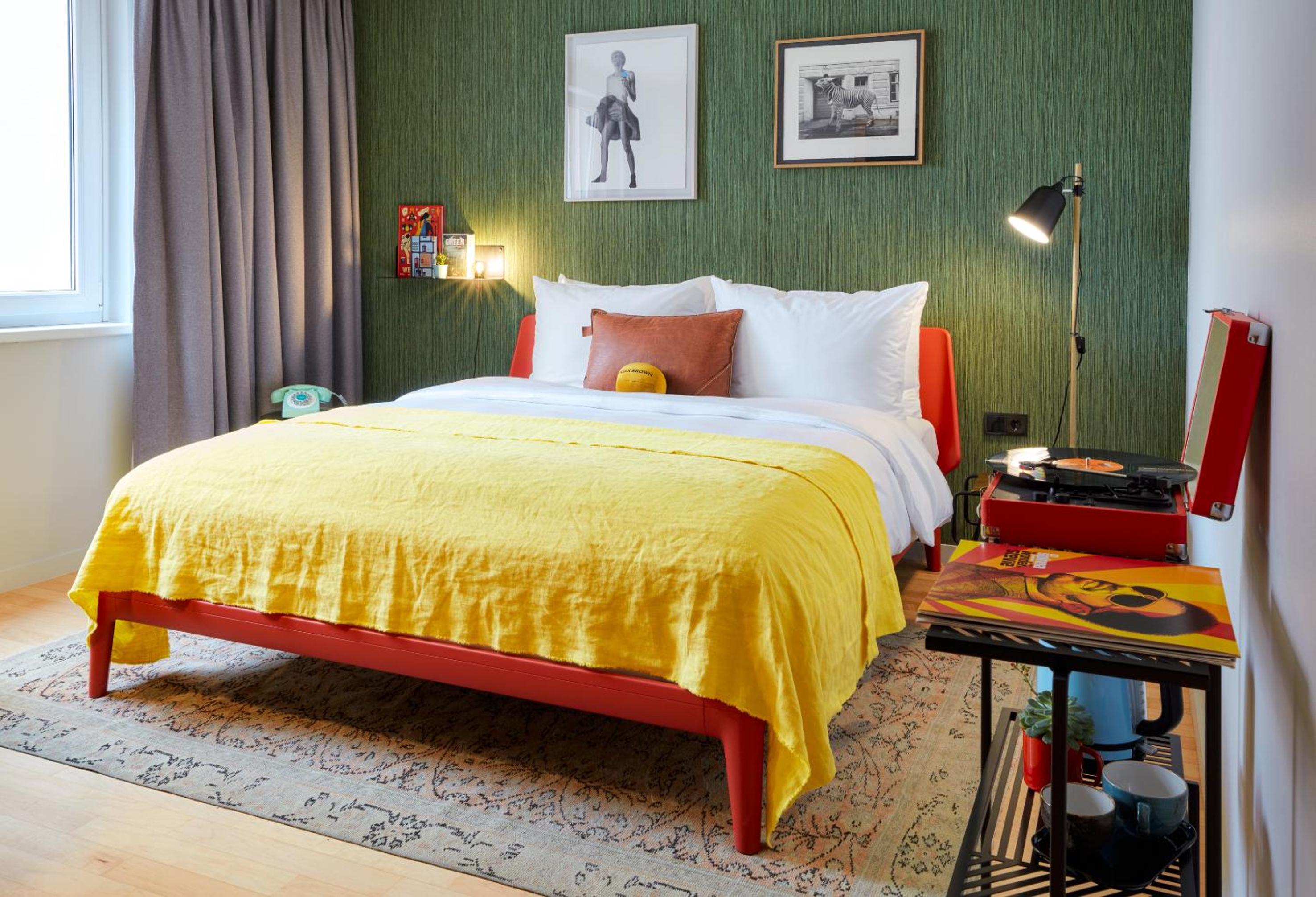 Medium Double Room