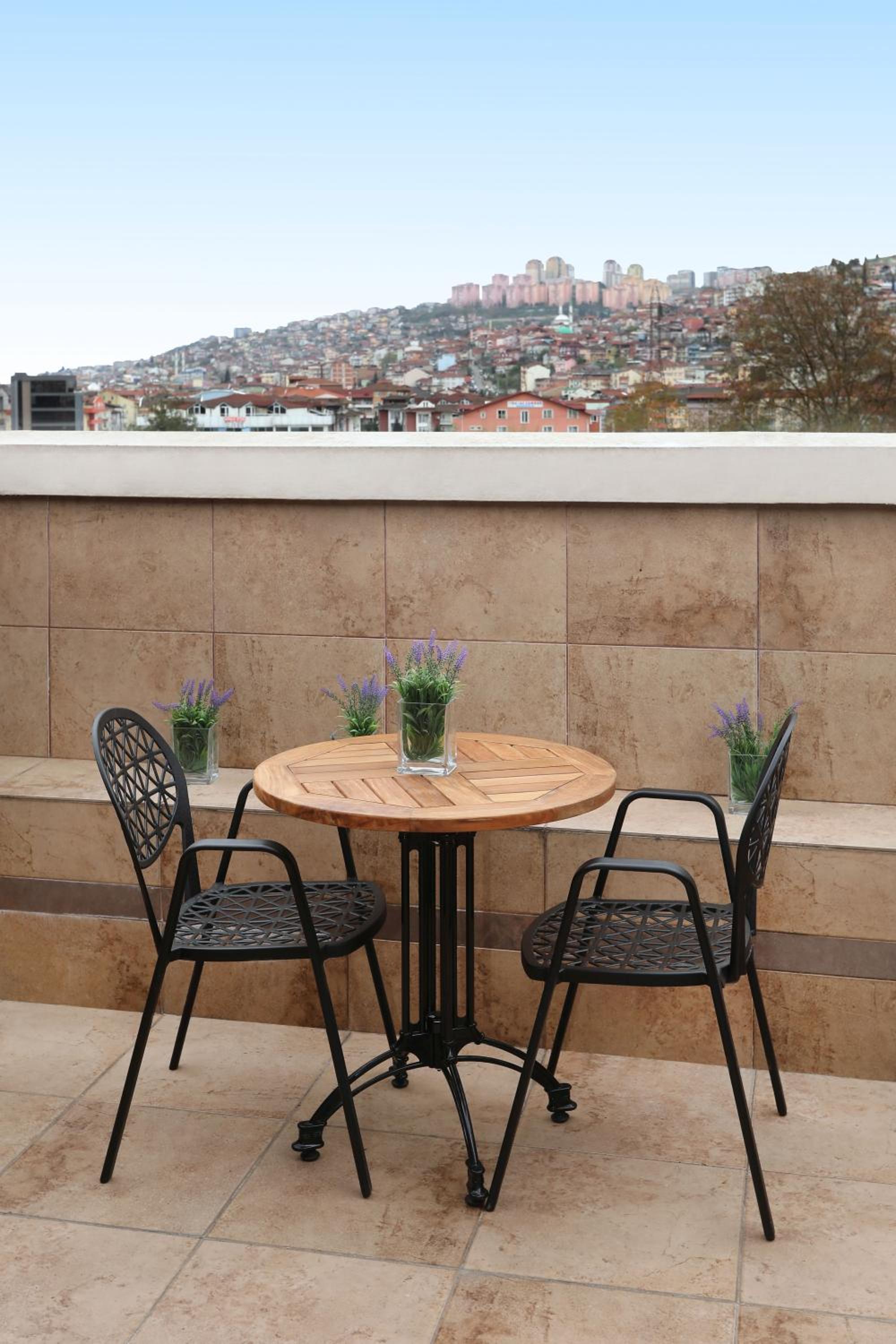 King Room with Balcony photo 3