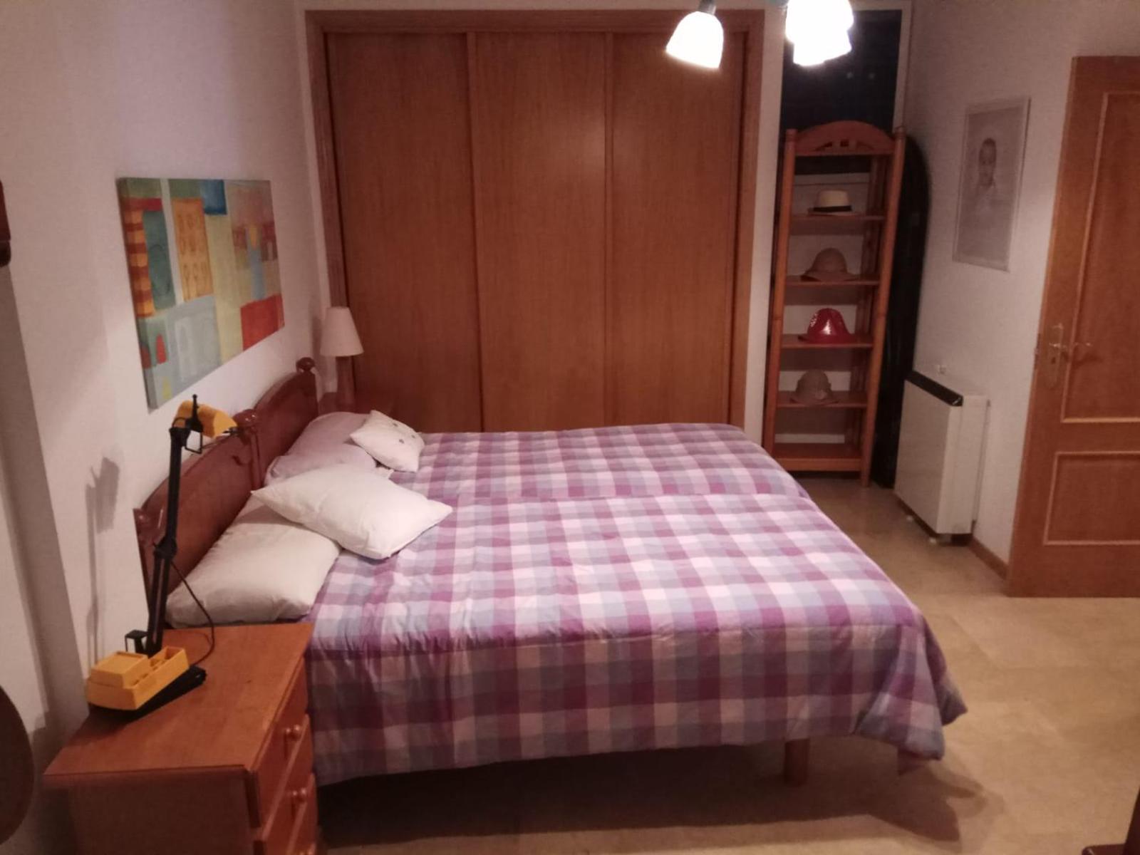Estudio con vista al mar