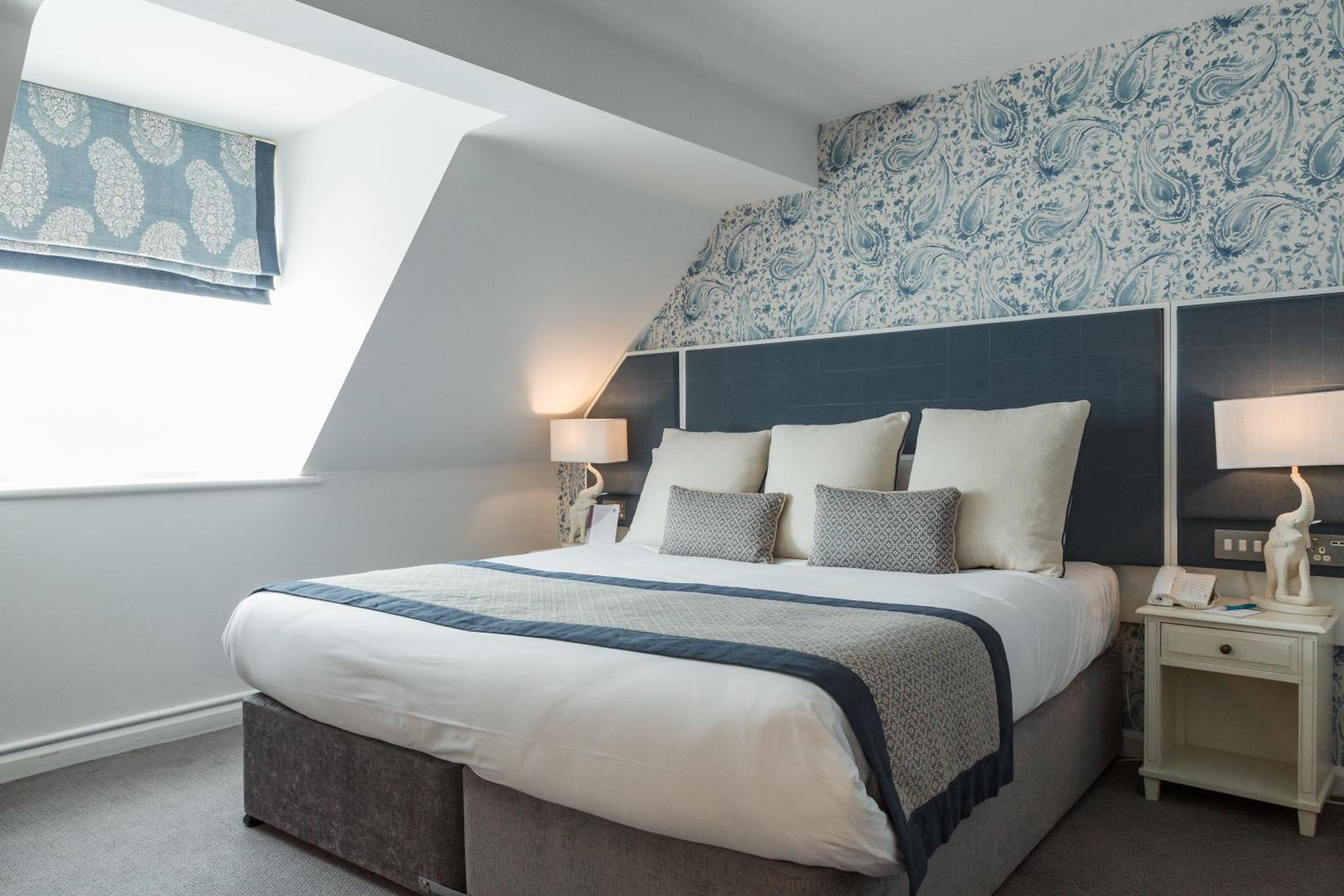 Standard Double Room - Photo 3
