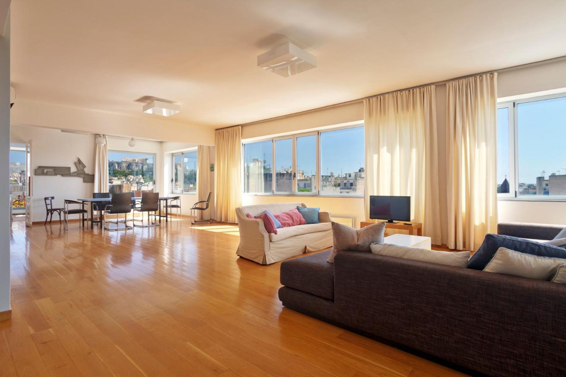 Apartment with Terrace