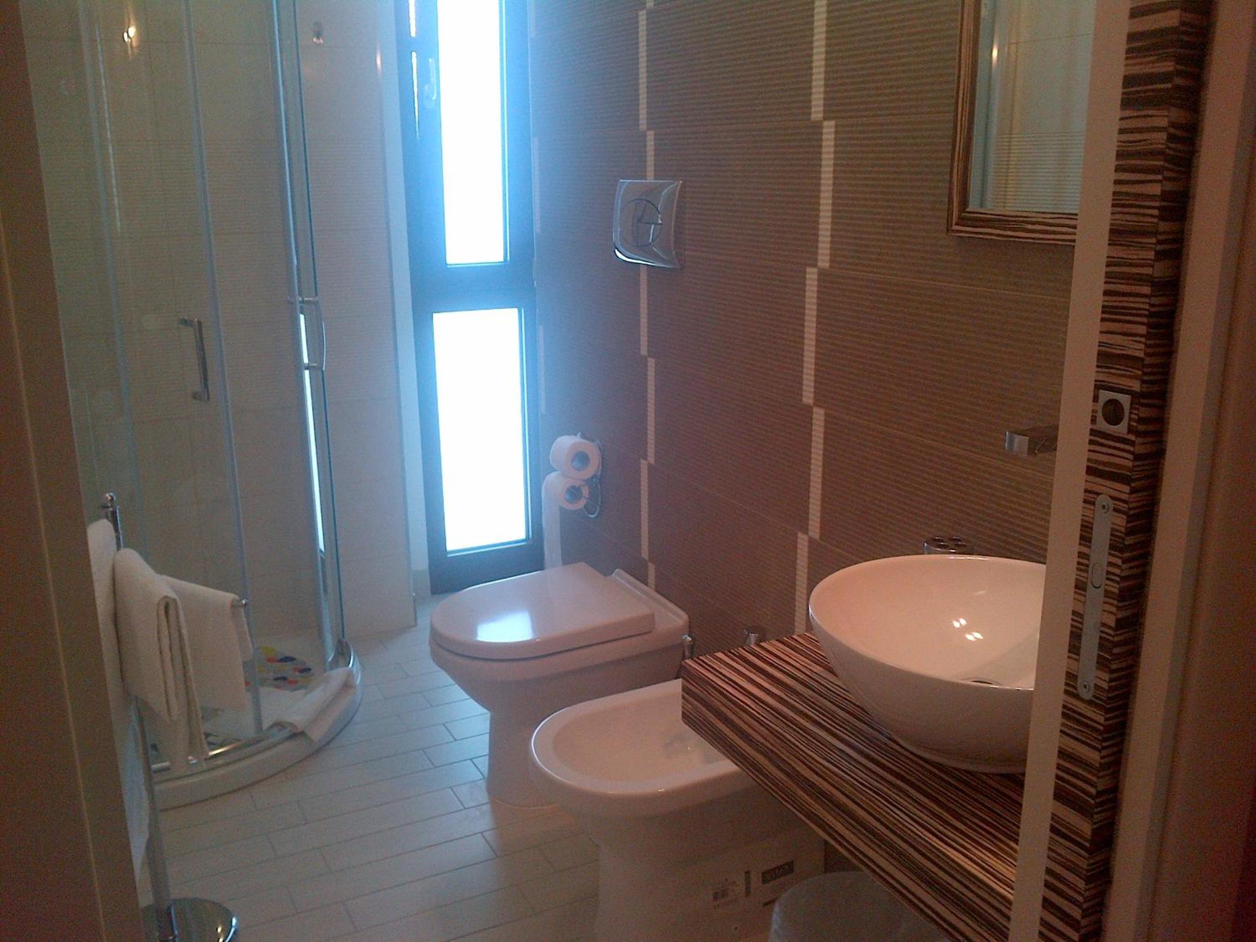 Double Room - Photo 31
