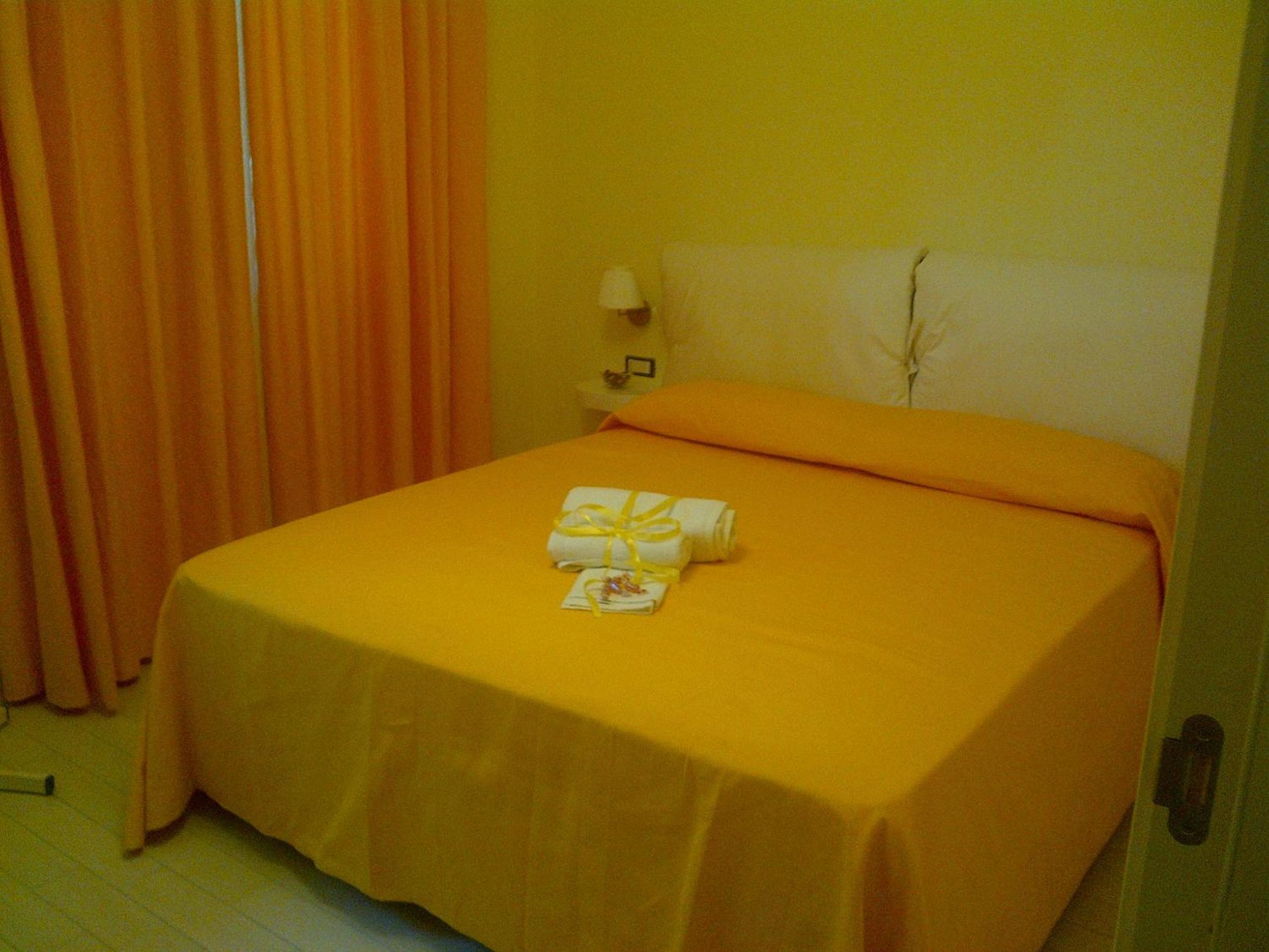 Double Room - Photo 28