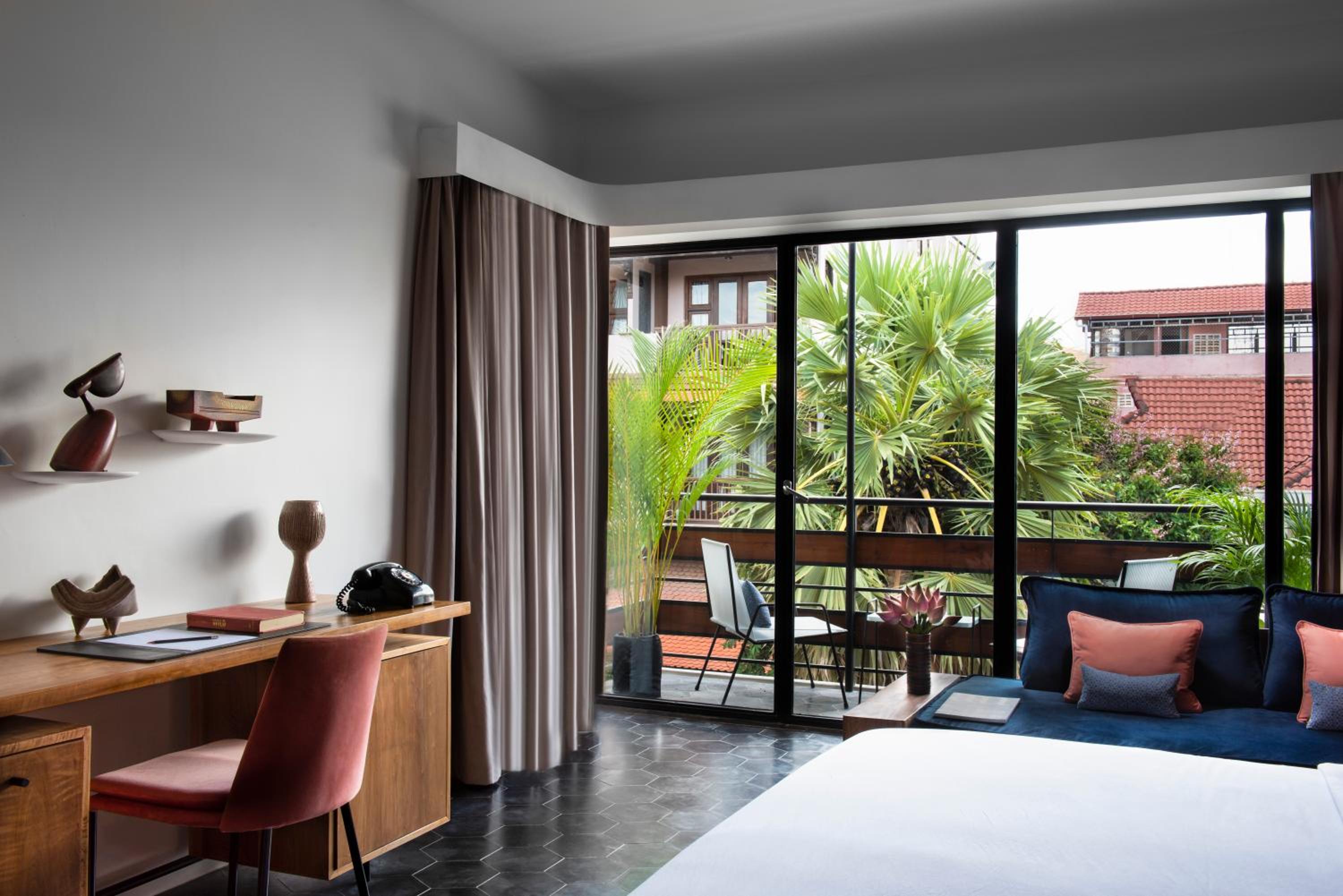 Deluxe Double or Twin Room photo 3