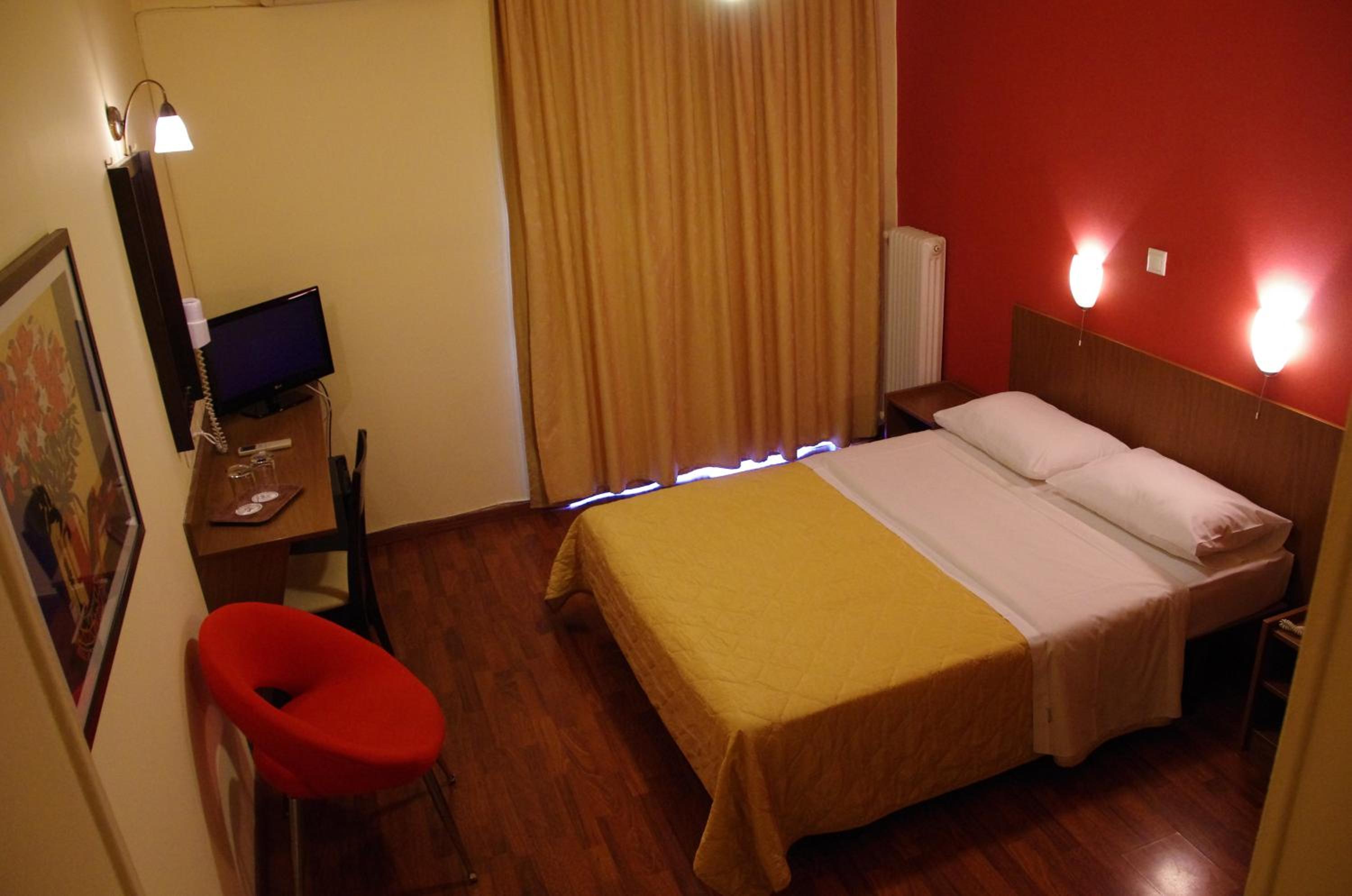 Single Room photo 2