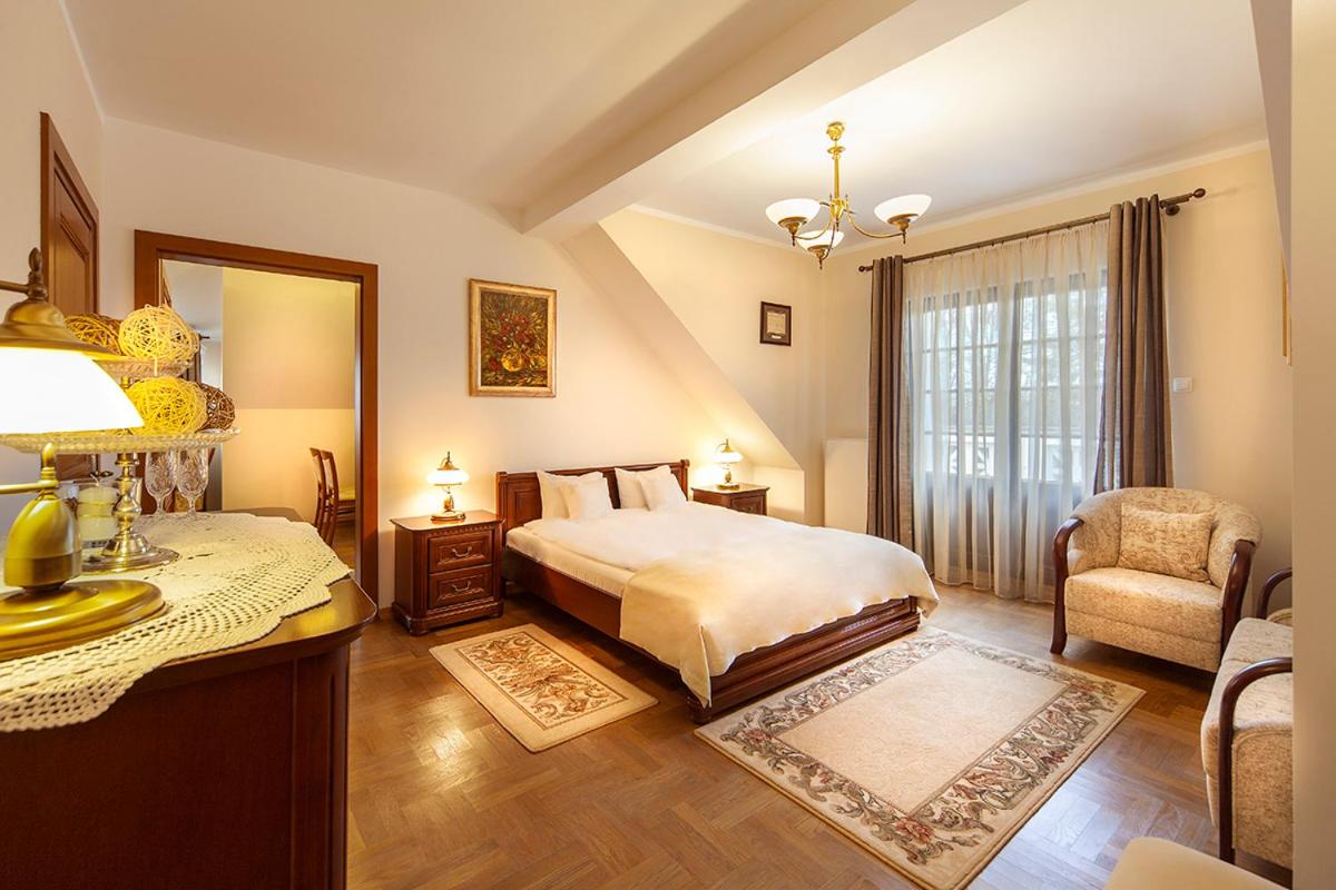Deluxe Apartment - Photo 2