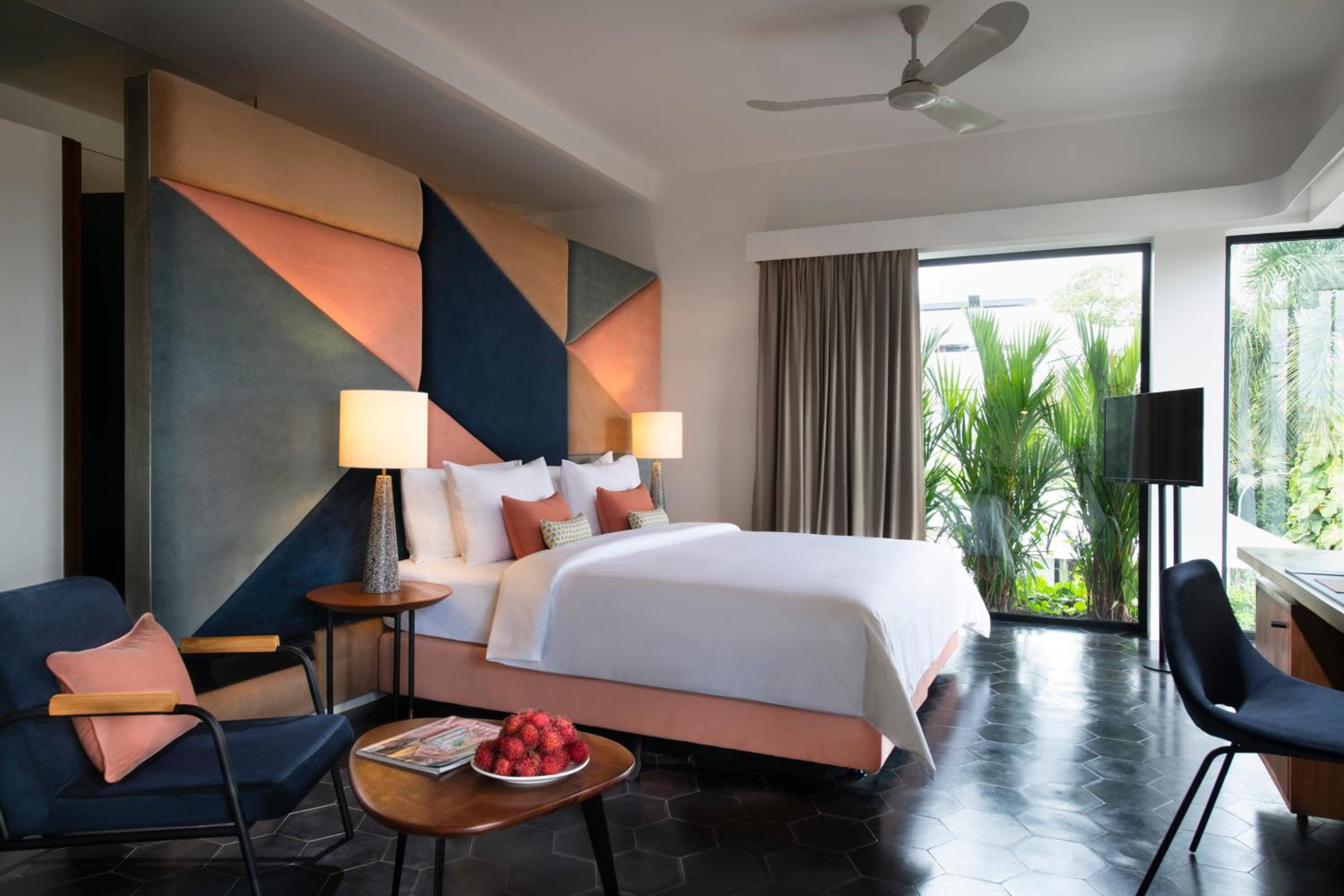 Deluxe Triple Room with Pool View photo 1