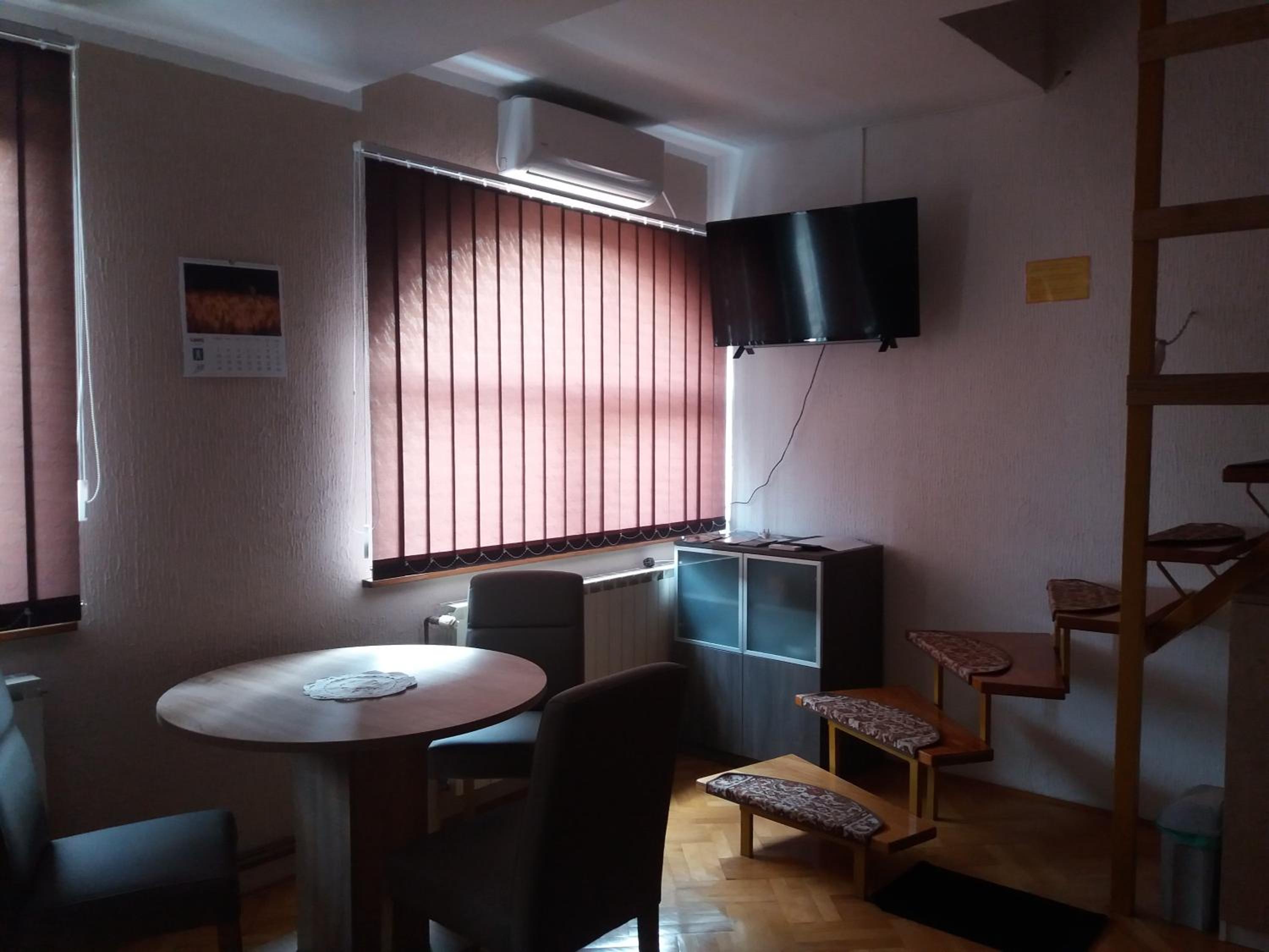 Apartment - Photo 5