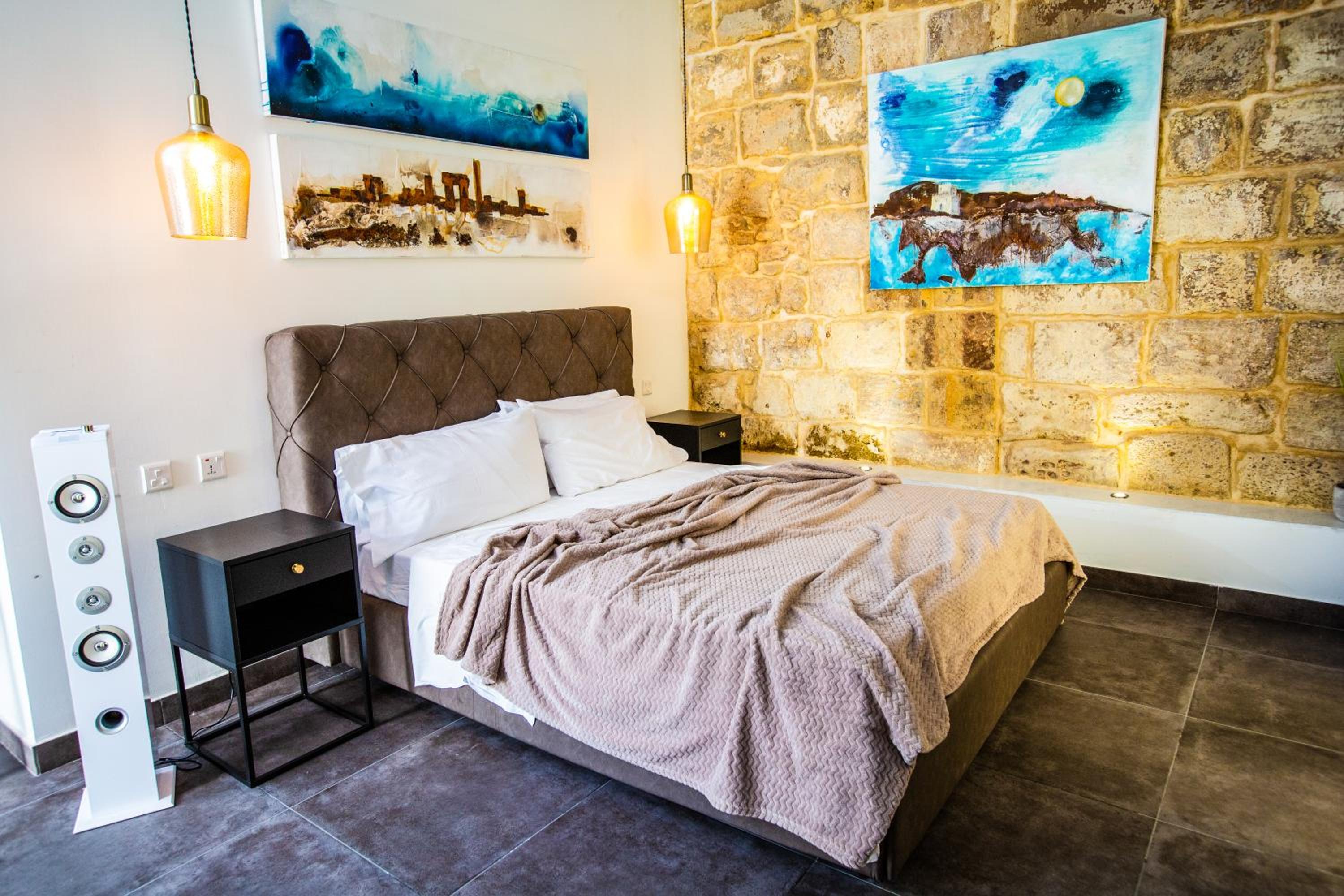 Suite photo 1