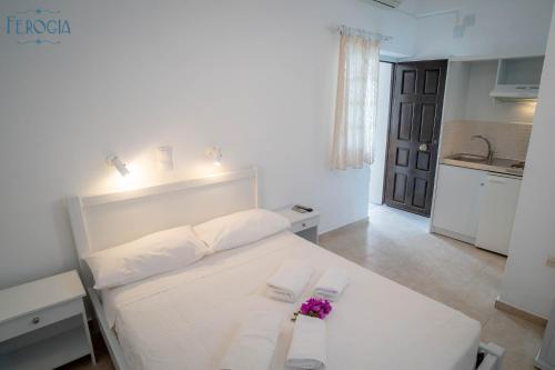 Deluxe Double Room with Sea View photo 3