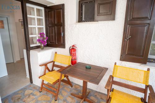 Deluxe Double Room with Sea View photo 2