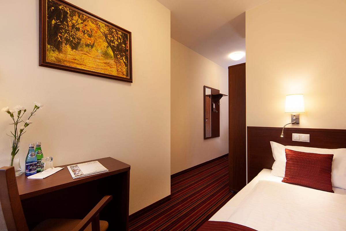 Standard Single Room photo 2