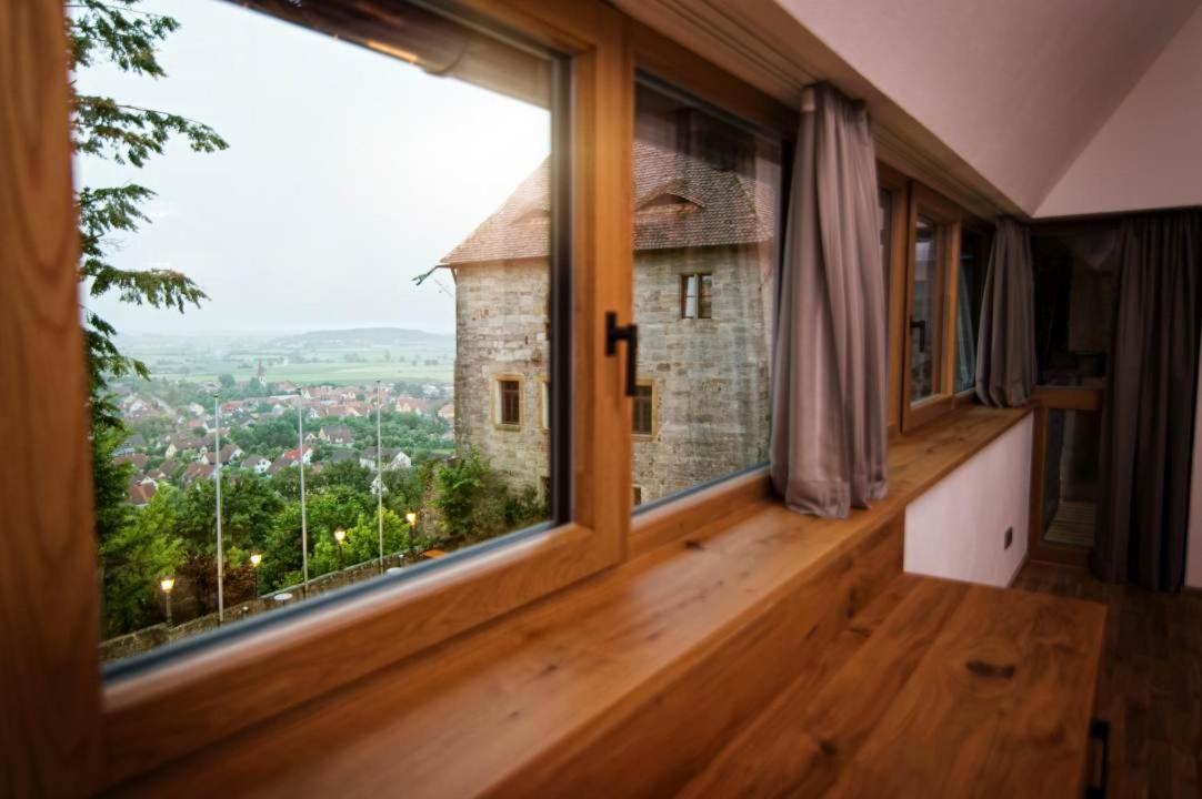 Suite with Balcony photo 2