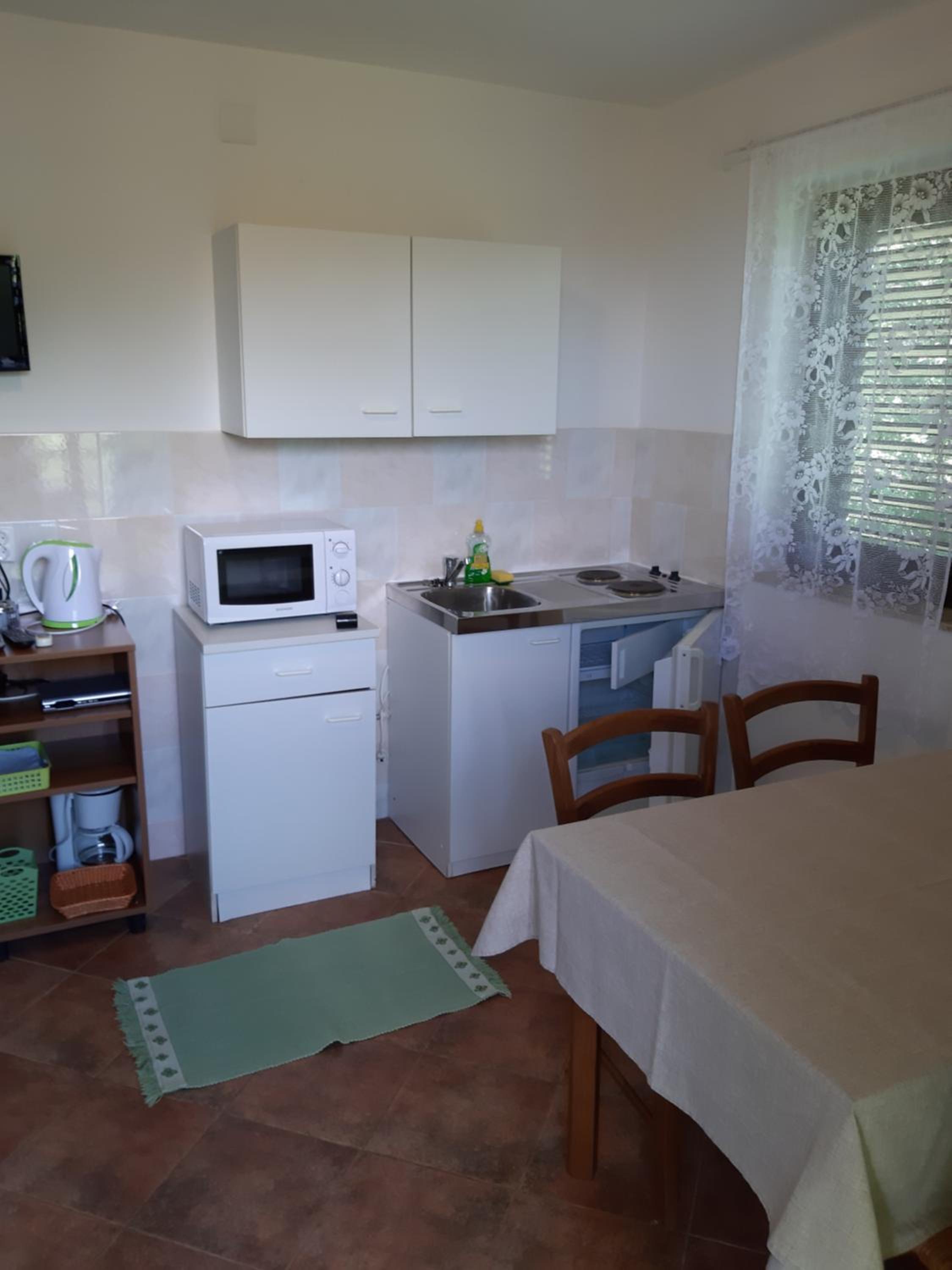 Apartment with Balcony photo 3