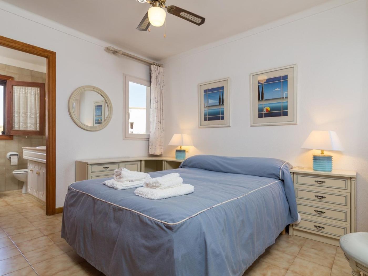 Villa de Tres Habitaciones