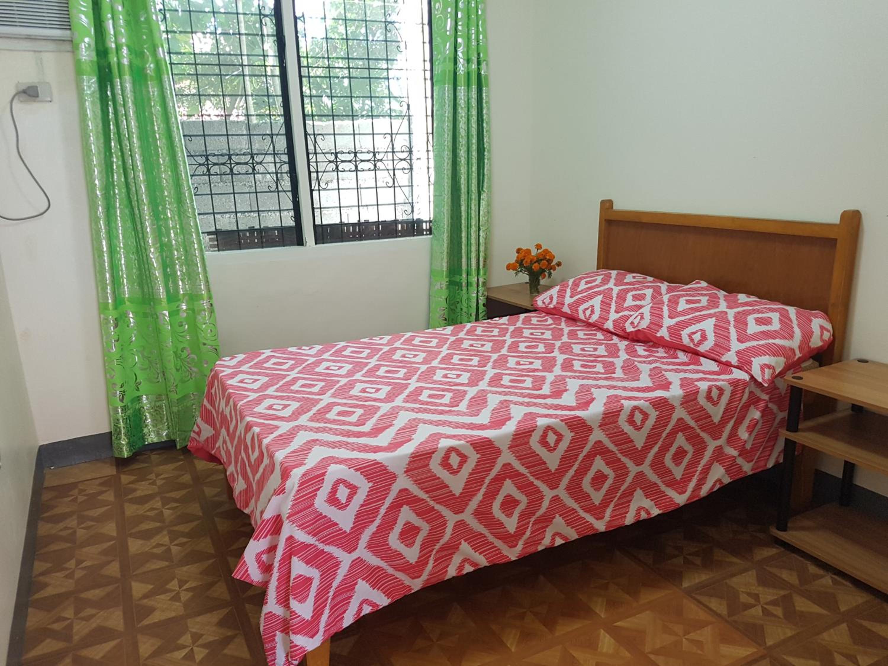 Double Room with Shared Bathroom photo 1