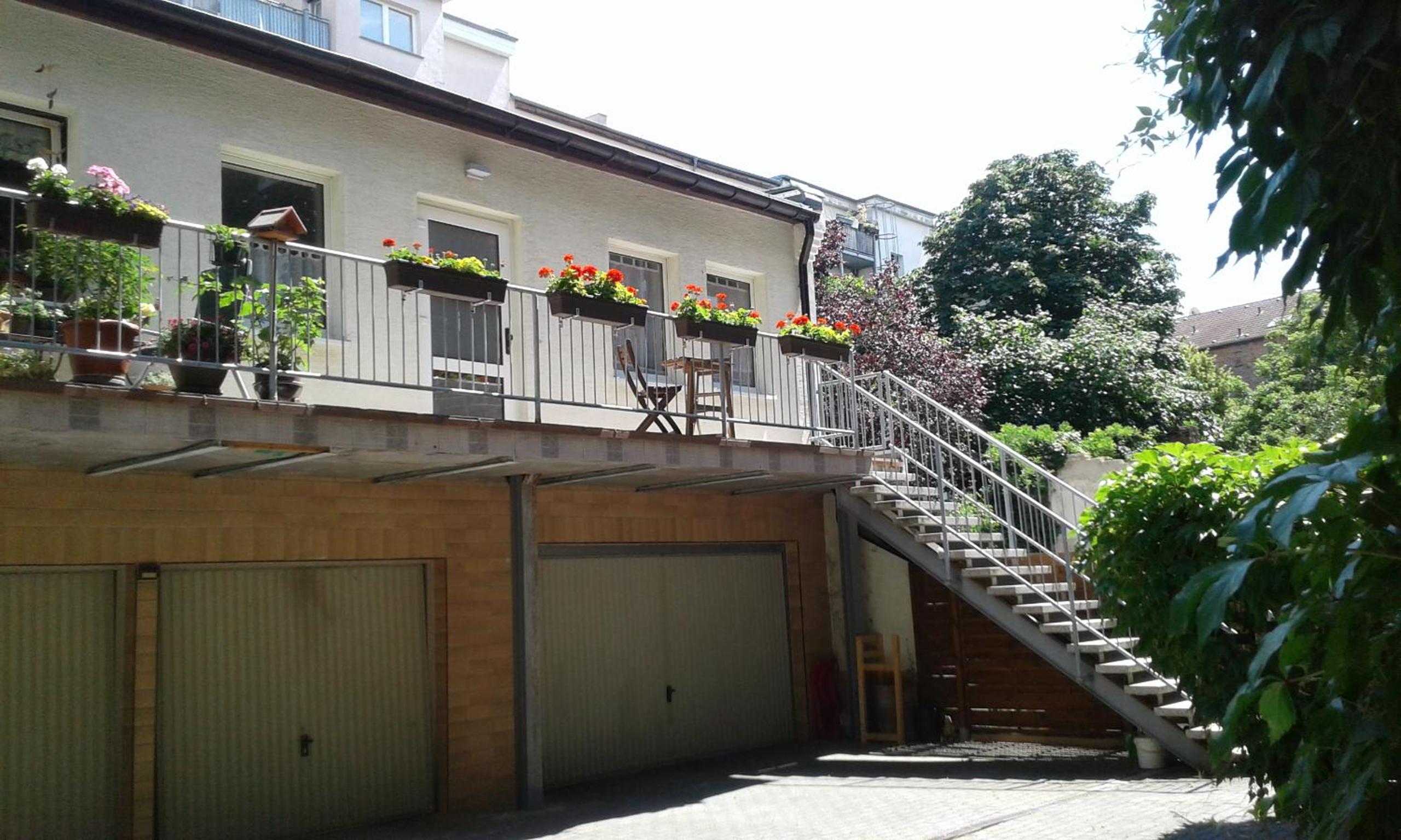 Apartment with Terrace photo 2