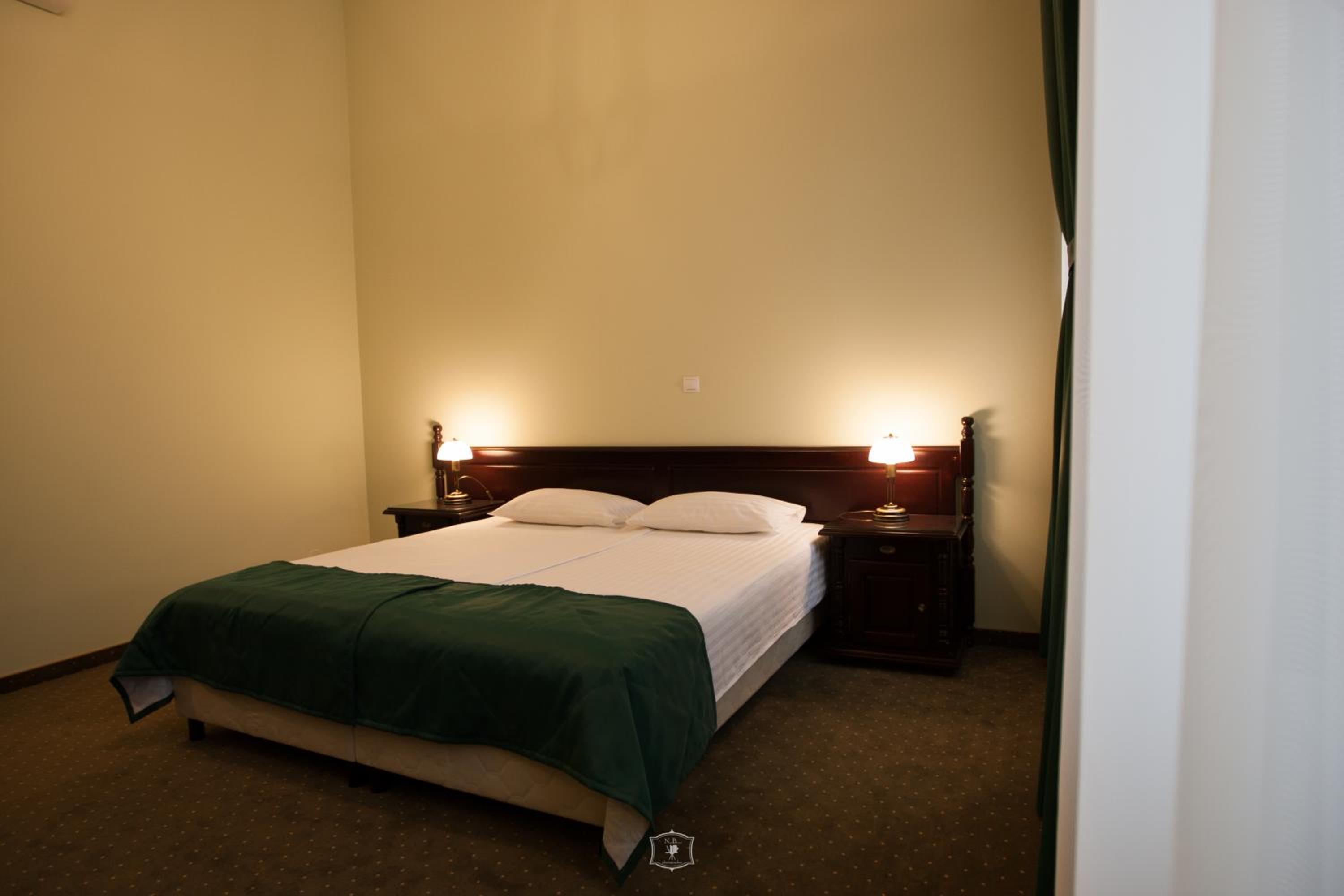 Superior Double Room - Photo 8