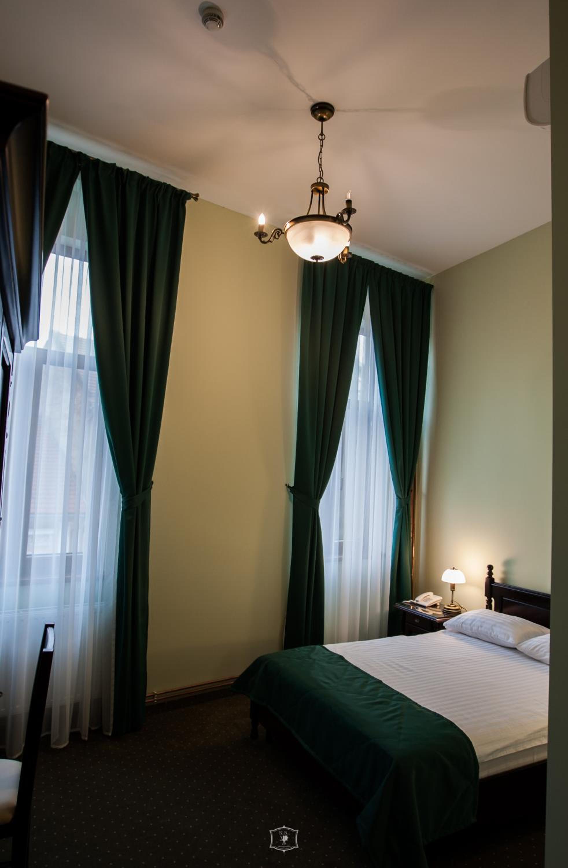 Double Room - Photo 1