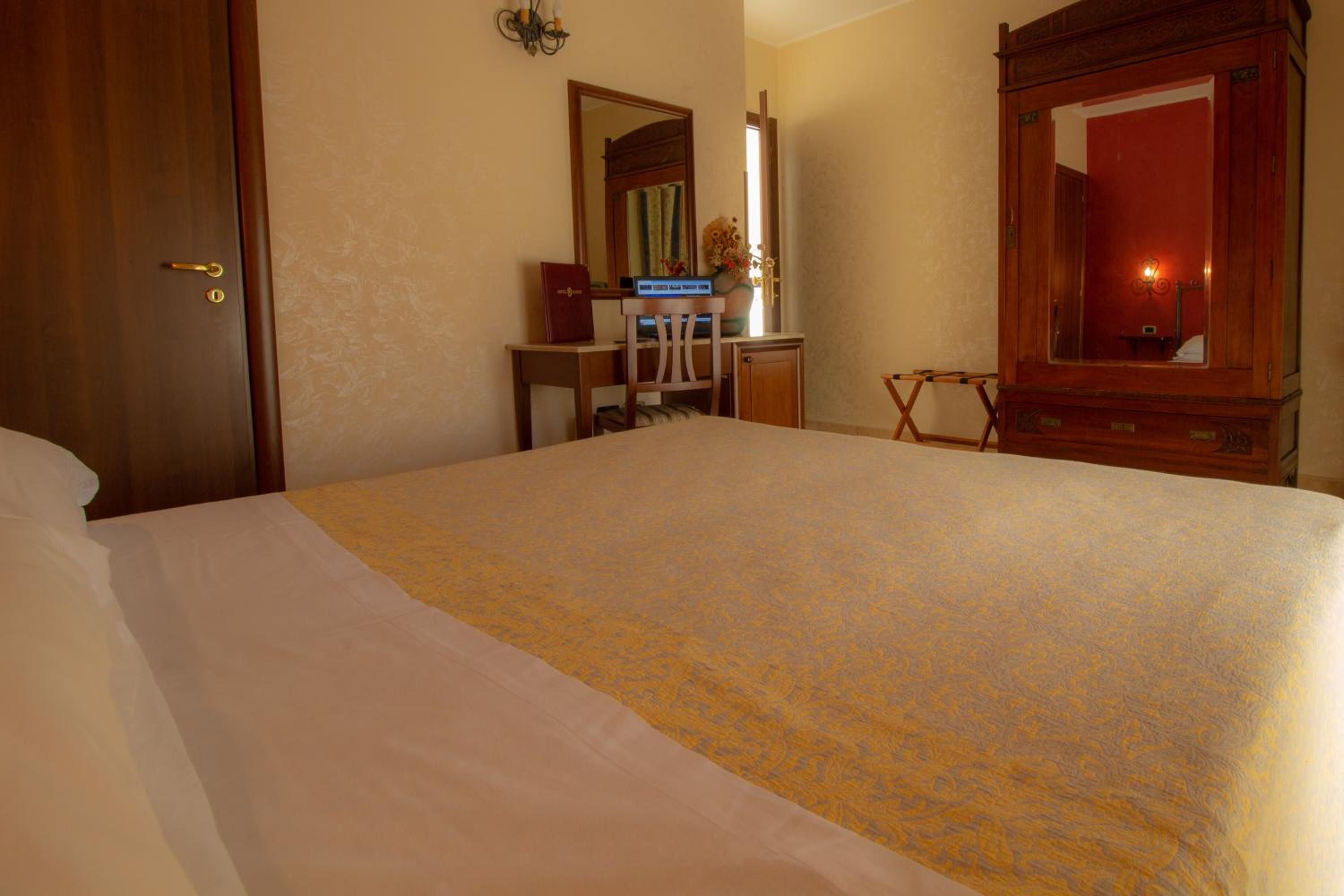 Superior Double Room photo 3