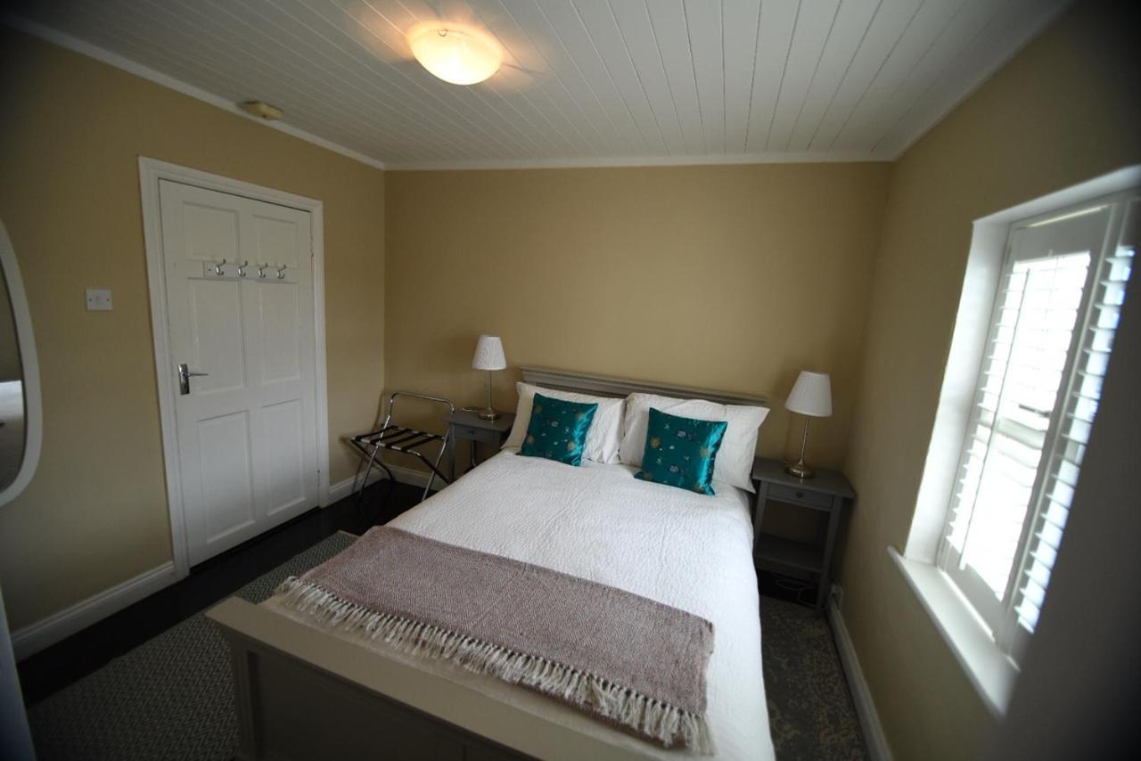 Double Room with Private Bathroom photo 1