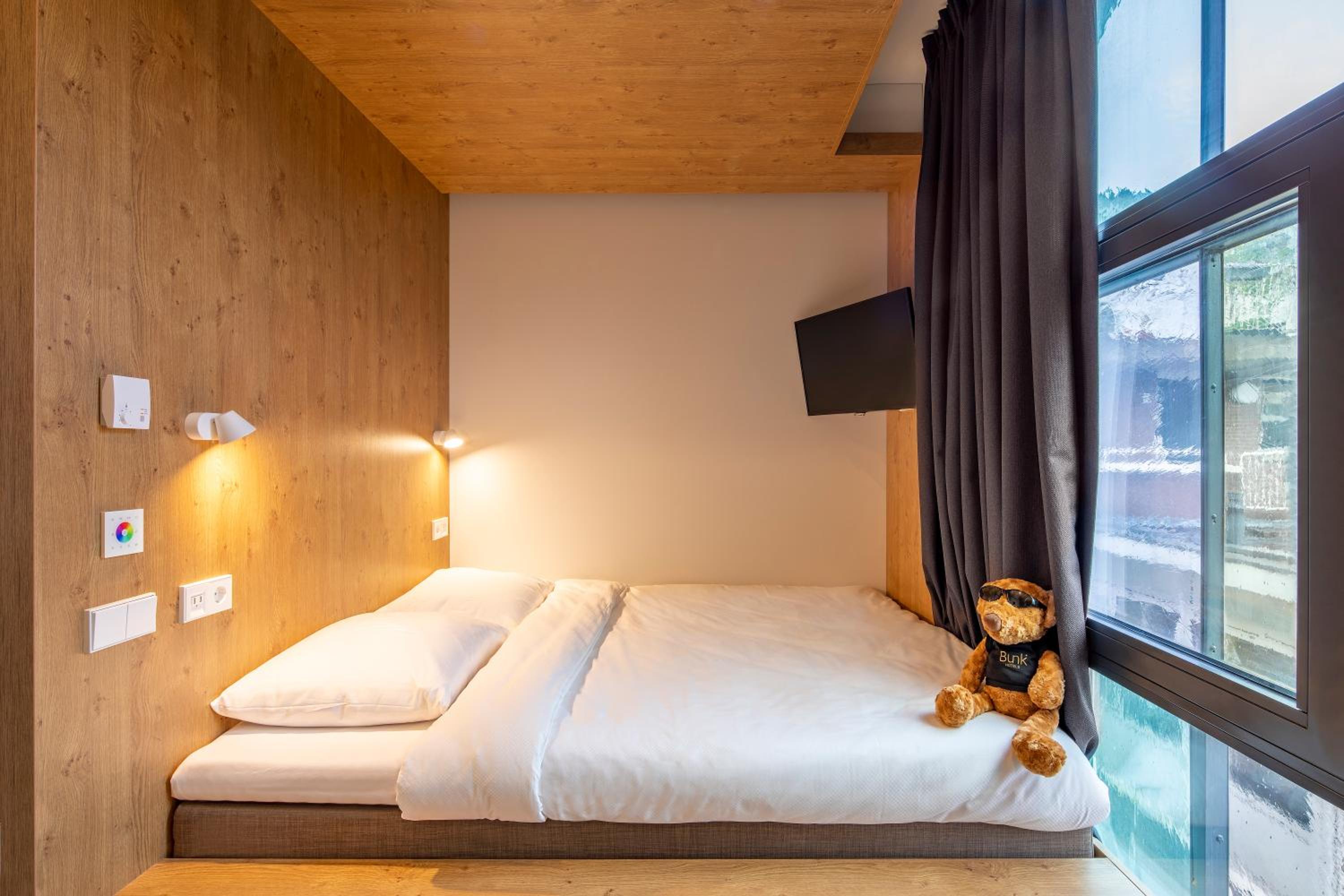 Basic room photo 1