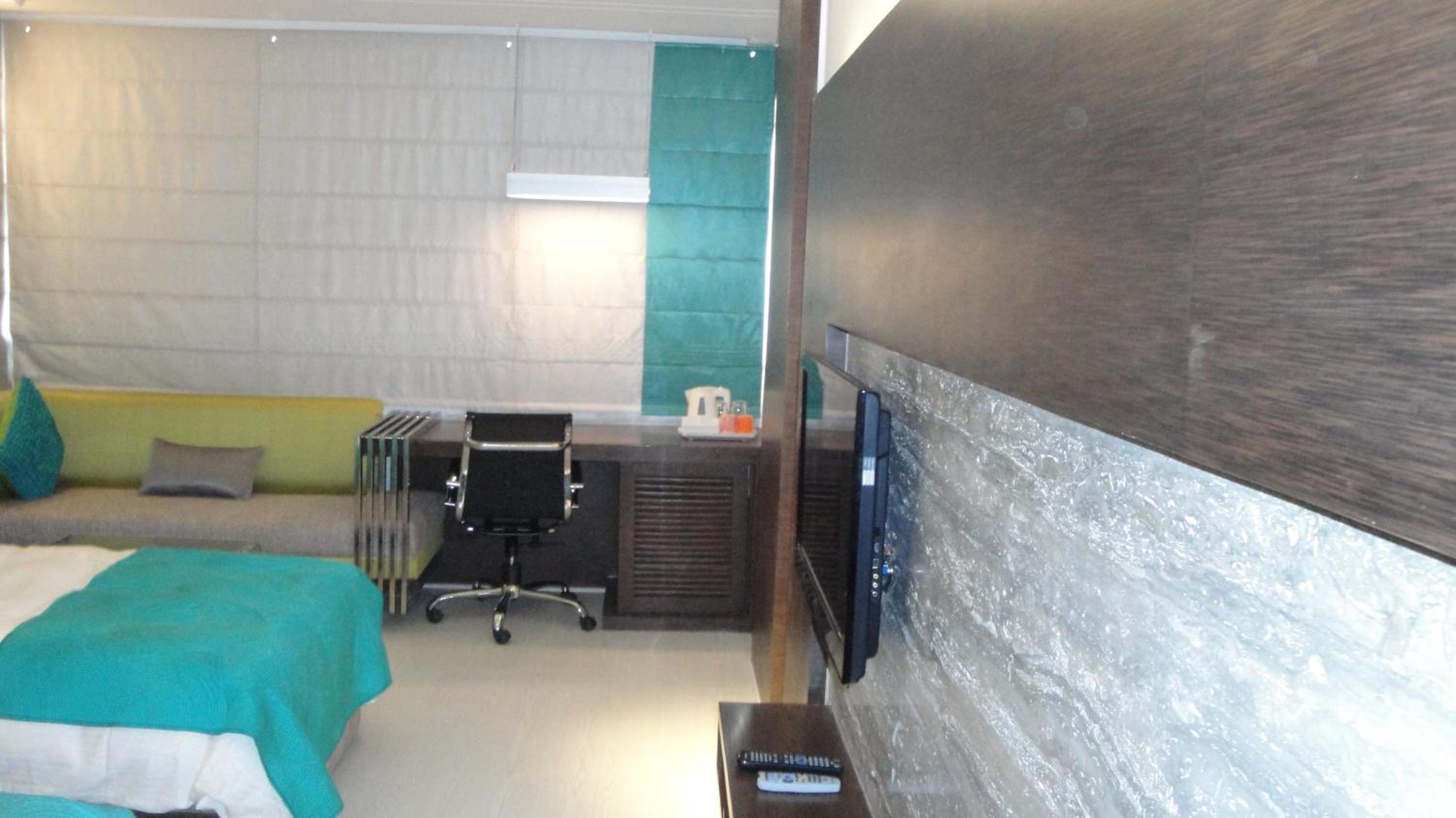 Deluxe Twin Room - Photo 7