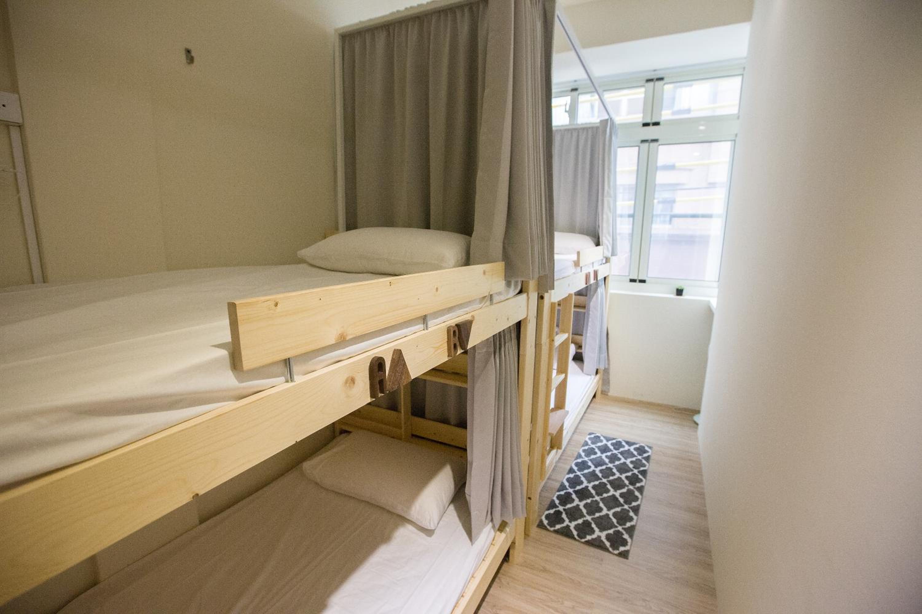 Bed in 4-Bed Female Dormitory Room photo 2