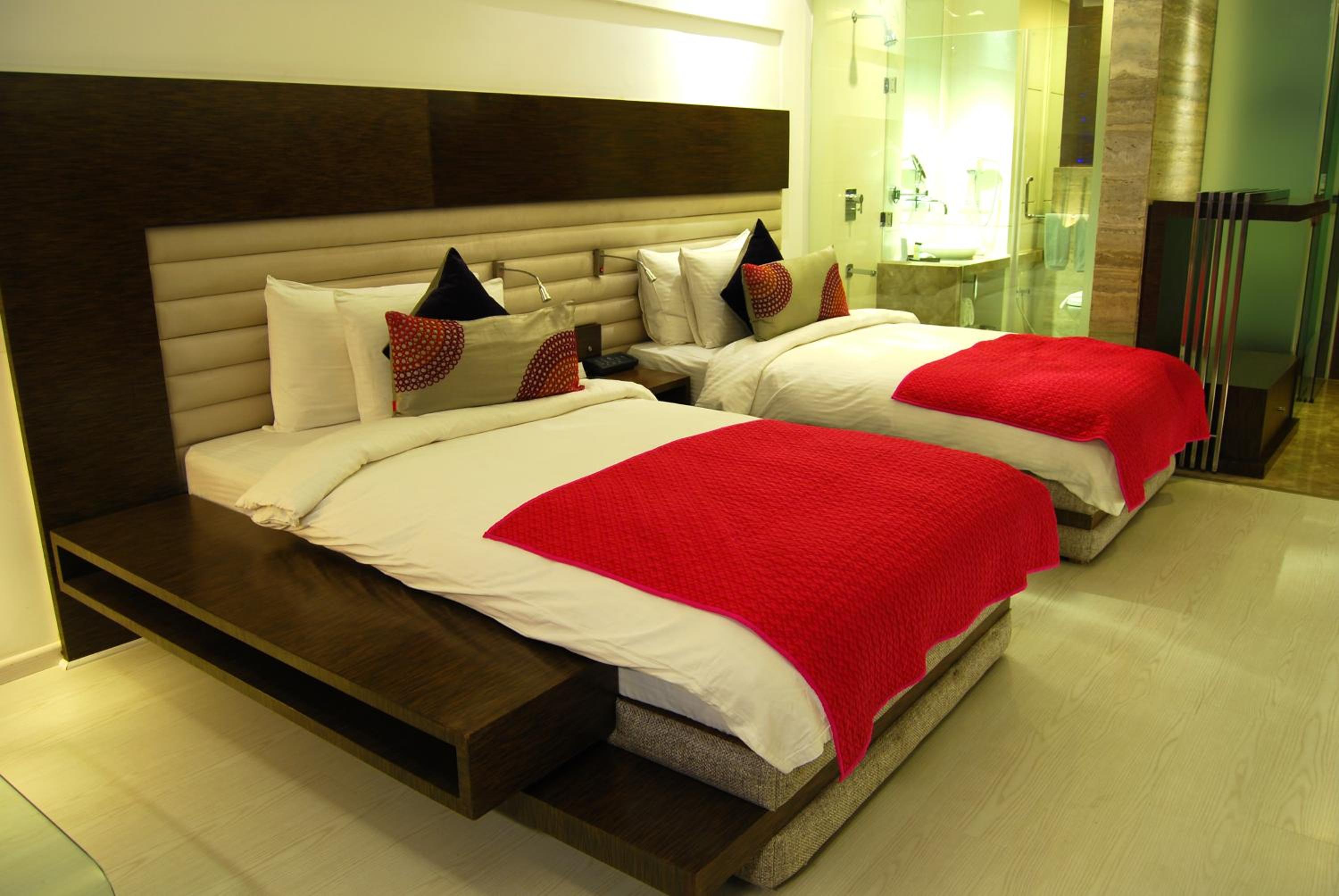 Deluxe Twin Room - Photo 3