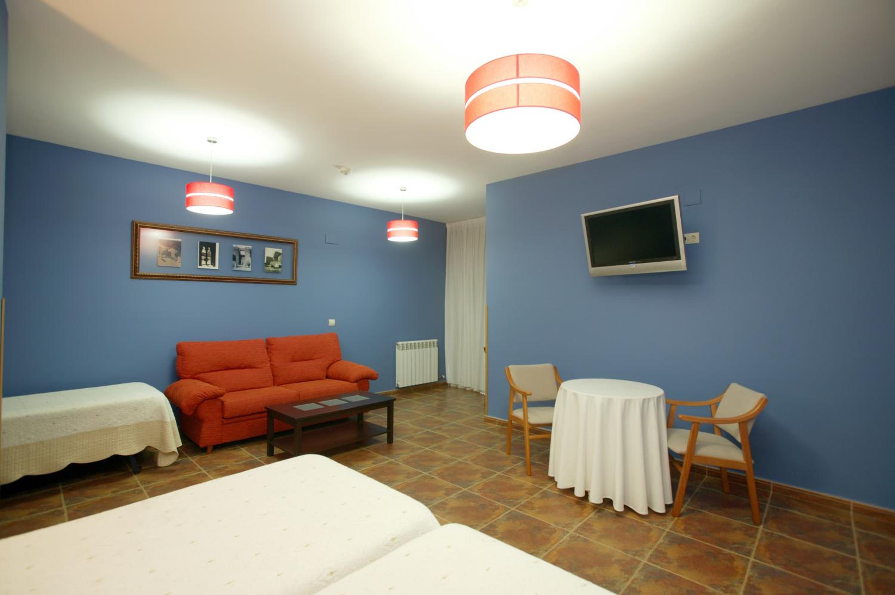 Triple Room - Photo 5
