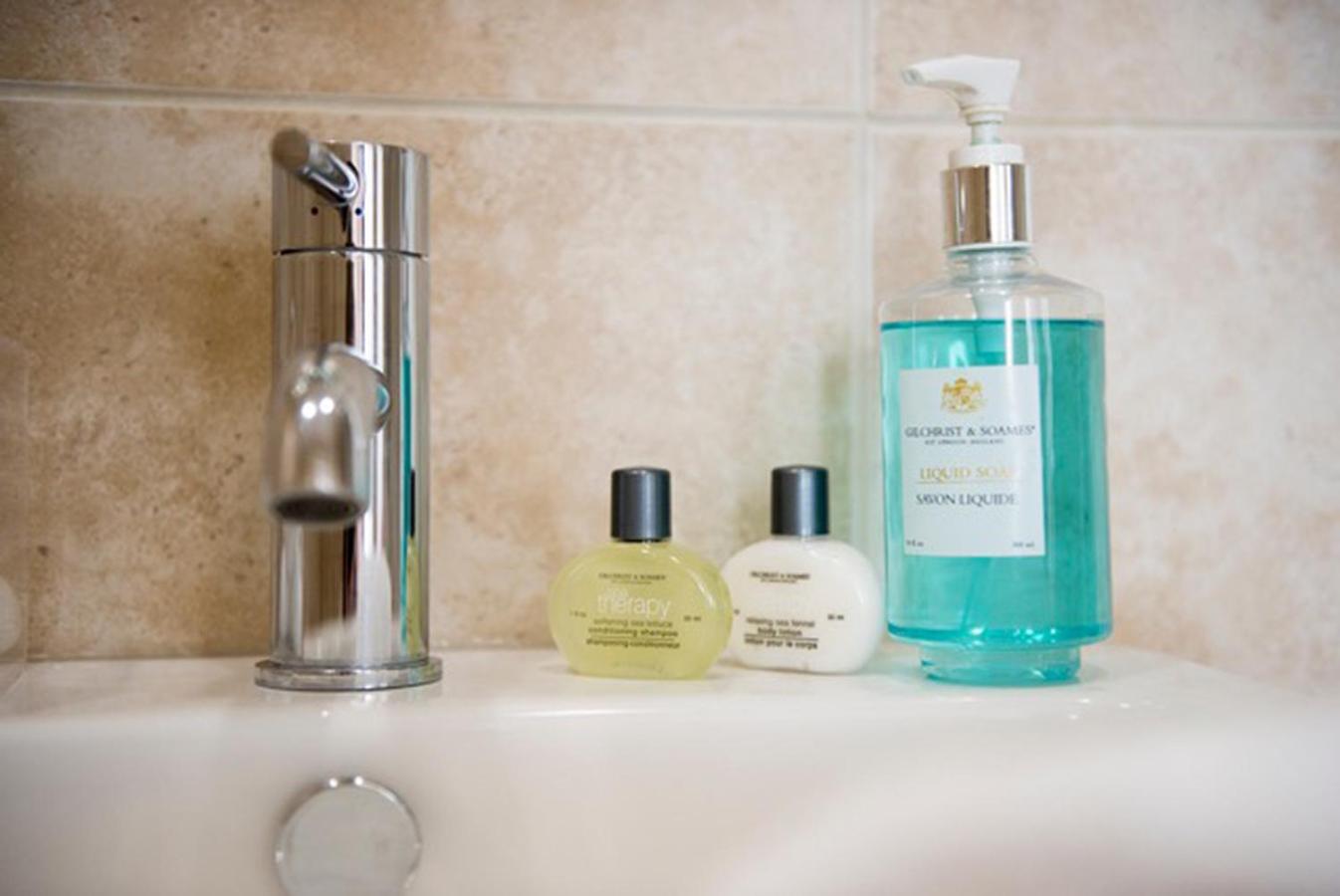 Twin Room en suite - Photo 6
