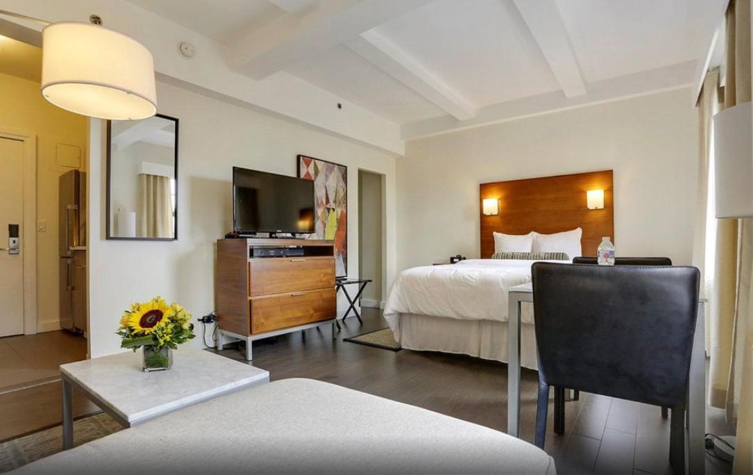 1 Queen Bed, Studio Apartment, Non-Smoking