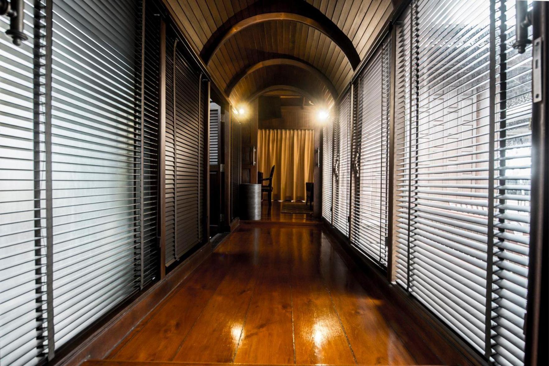 Three-Bedroom Villa - Photo 17