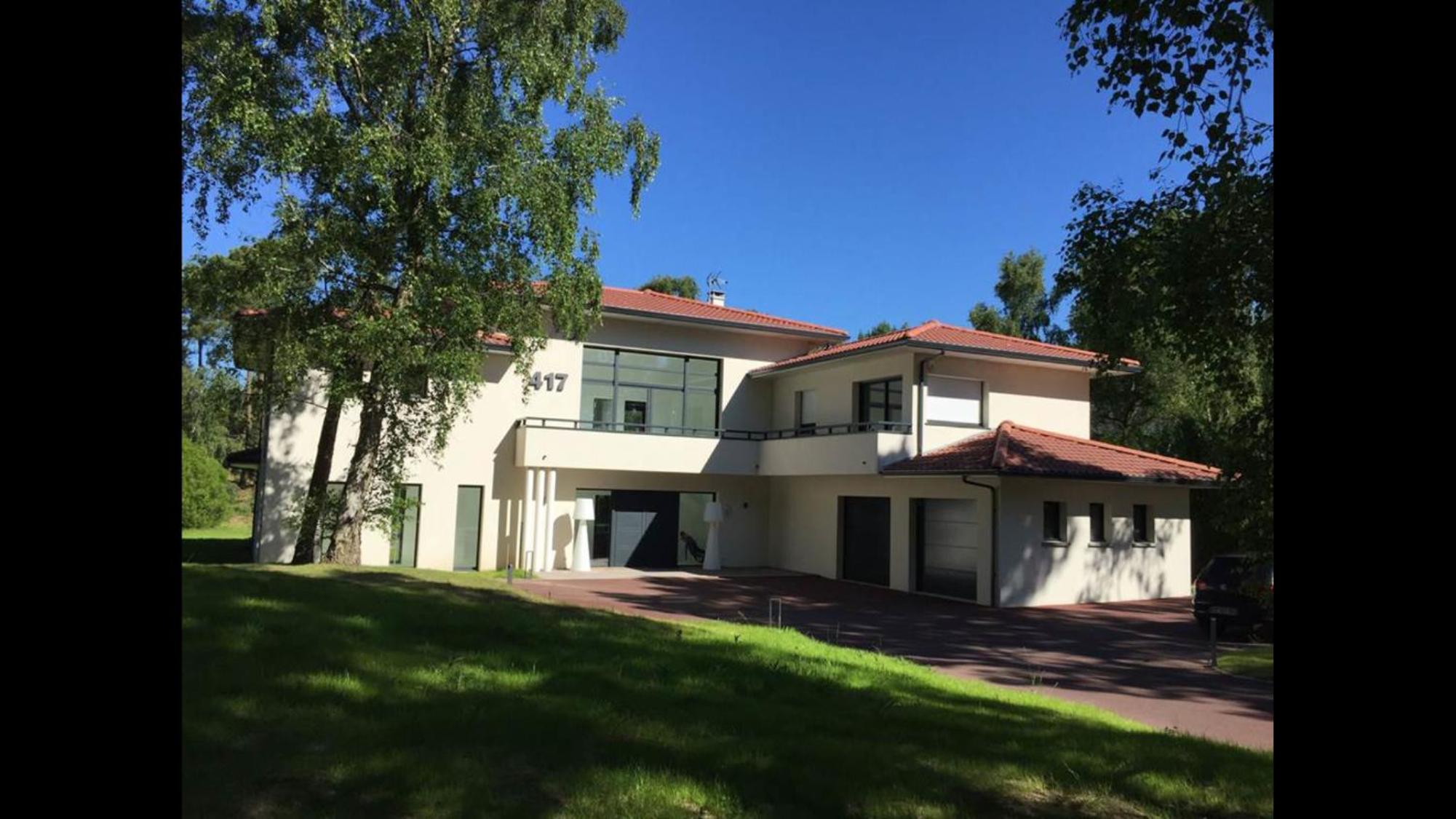 Deluxe Villa