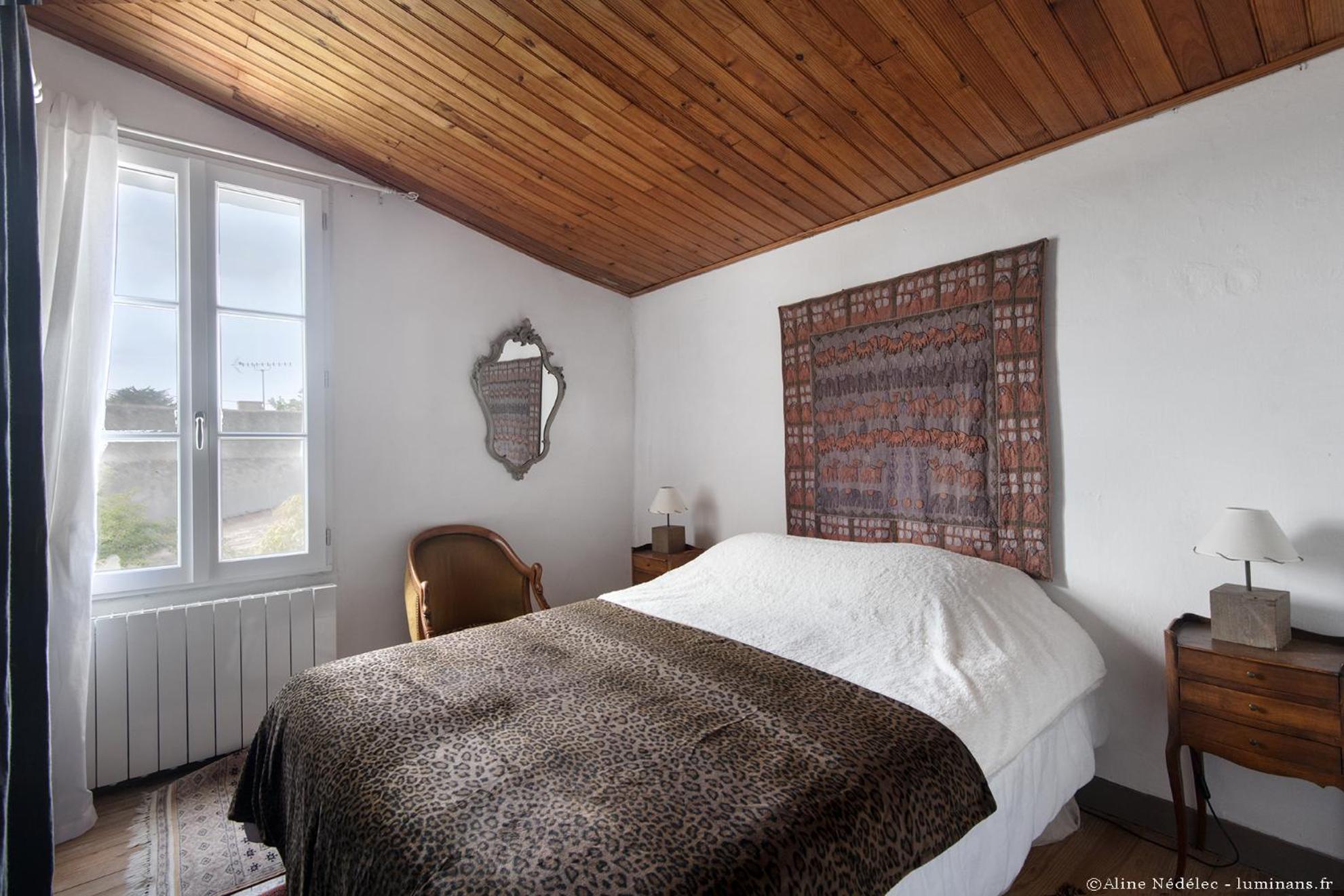 Three-Bedroom House photo 1