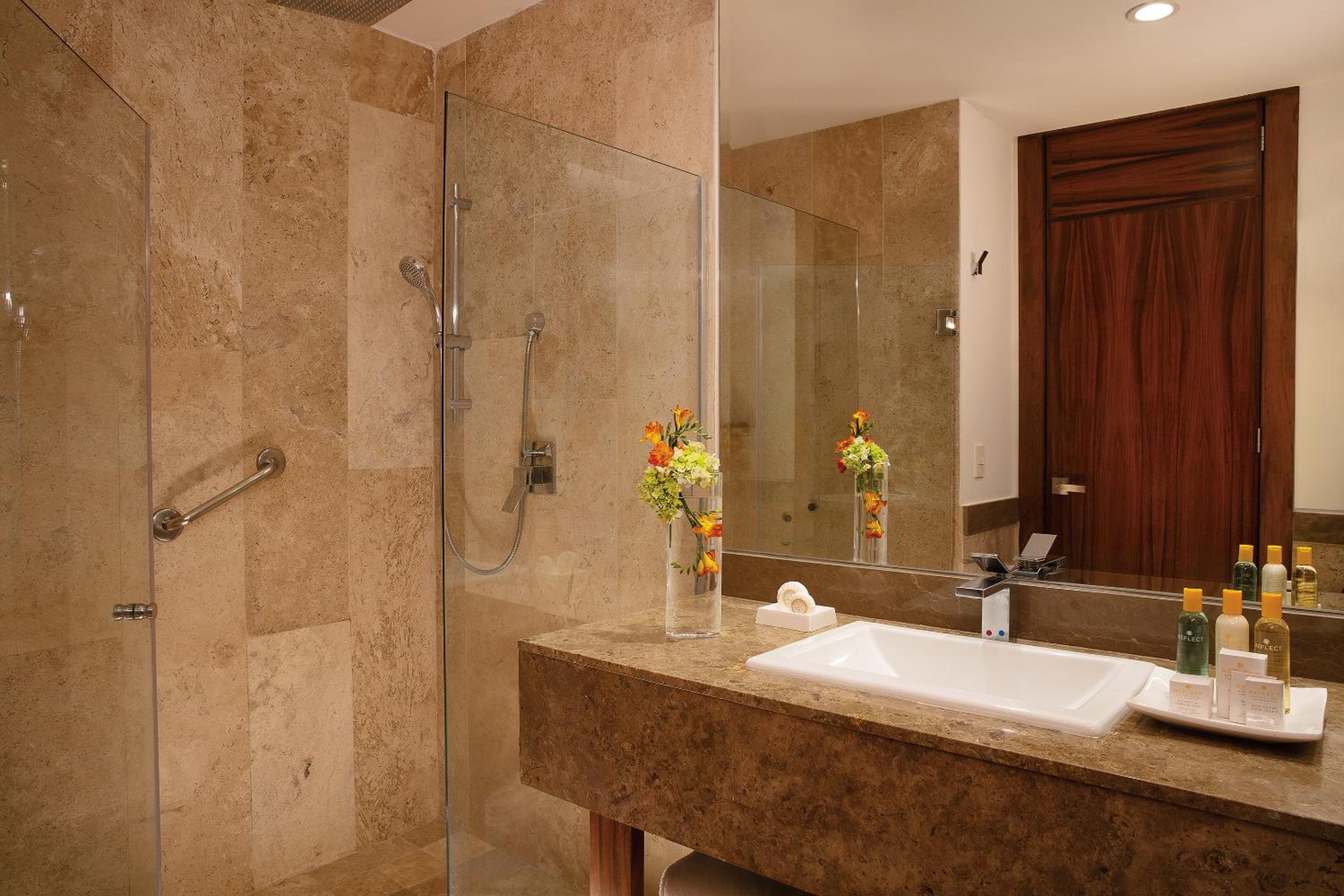 Deluxe room double photo 3