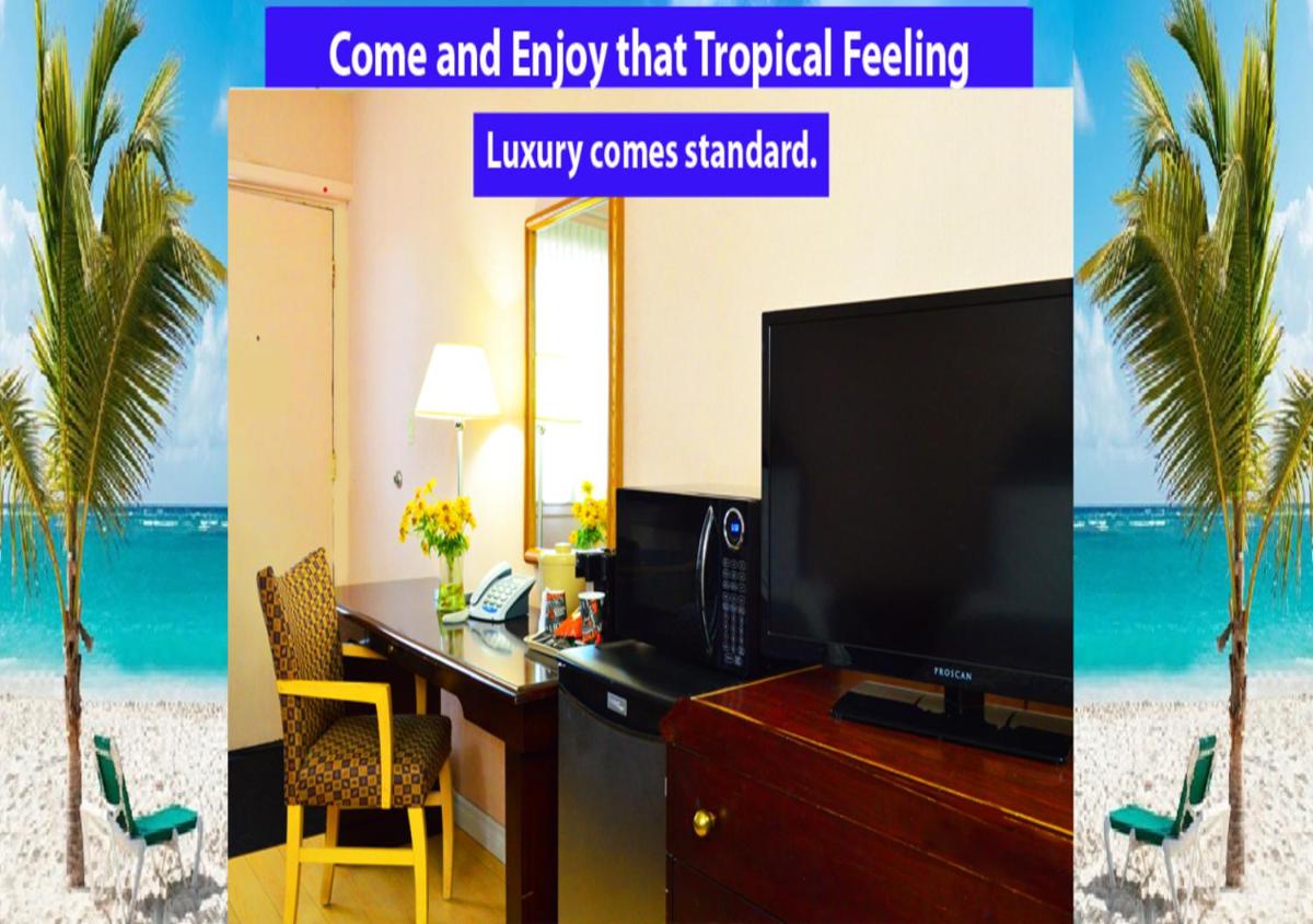 Deluxe Room with Two Queen Beds and Kitchenette
