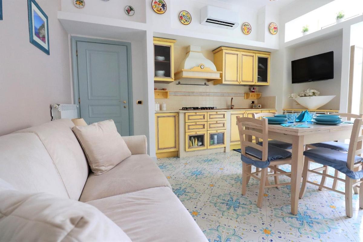 Queen Room with Sea View